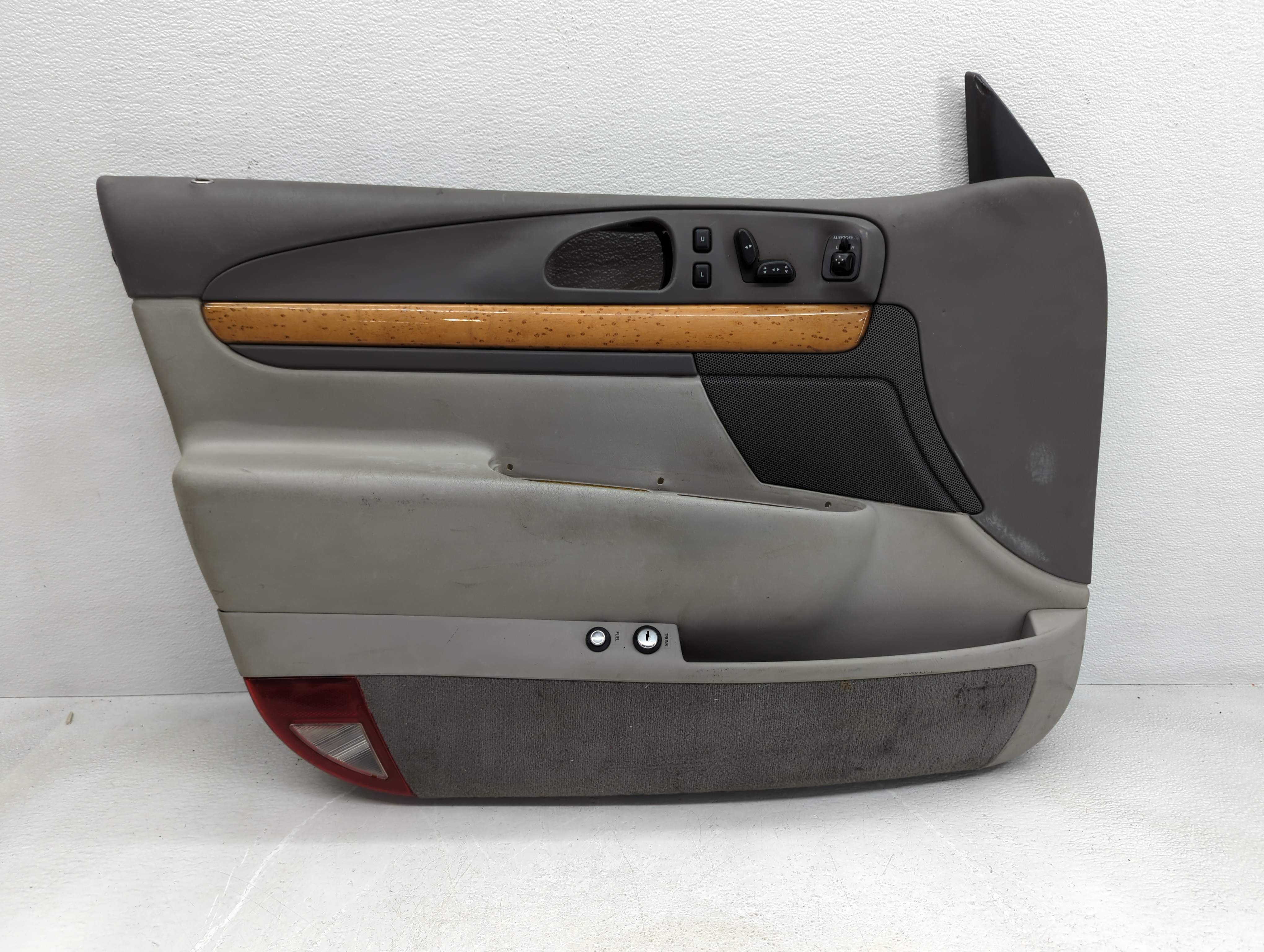 Picture of 2002 Lincoln Continental Front Left Driver Interior Door Panel Trim 793193