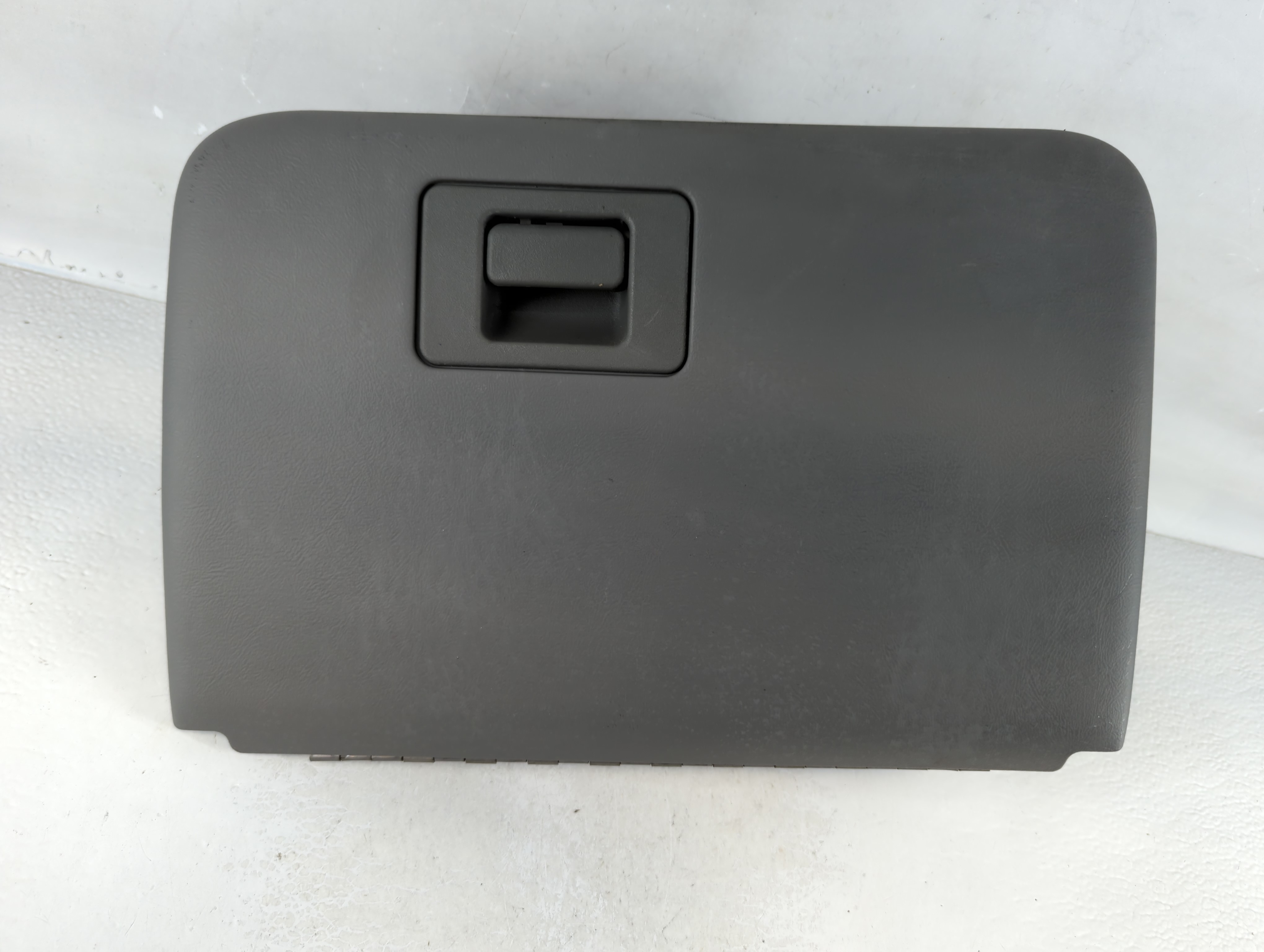 Picture of 2003 Ford Explorer Passenger Glove Box Door Storage Compartment 793439