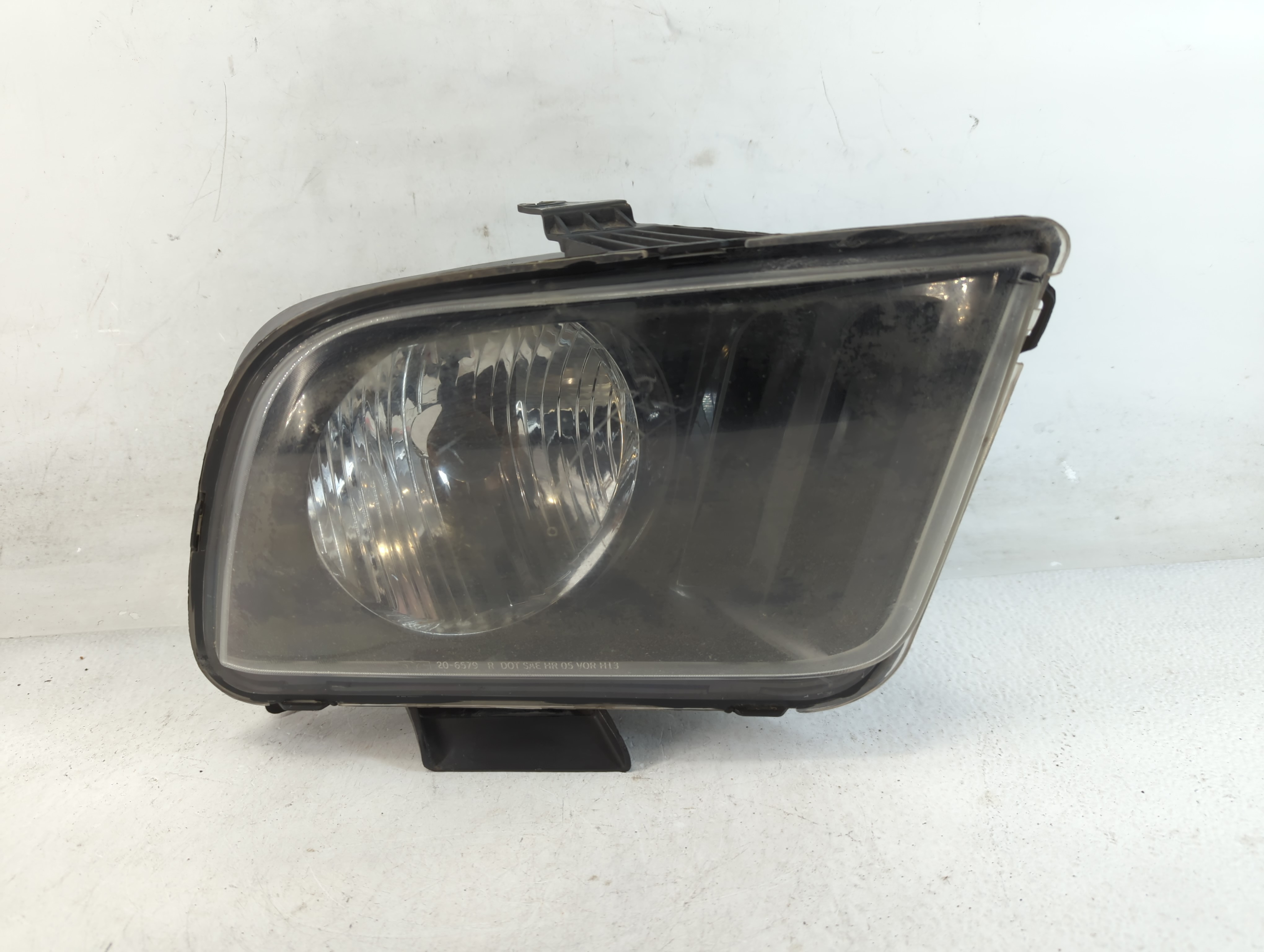 Picture of 2005-2006 Ford Mustang Passenger Right Oem Head Light Headlight Lamp 793706