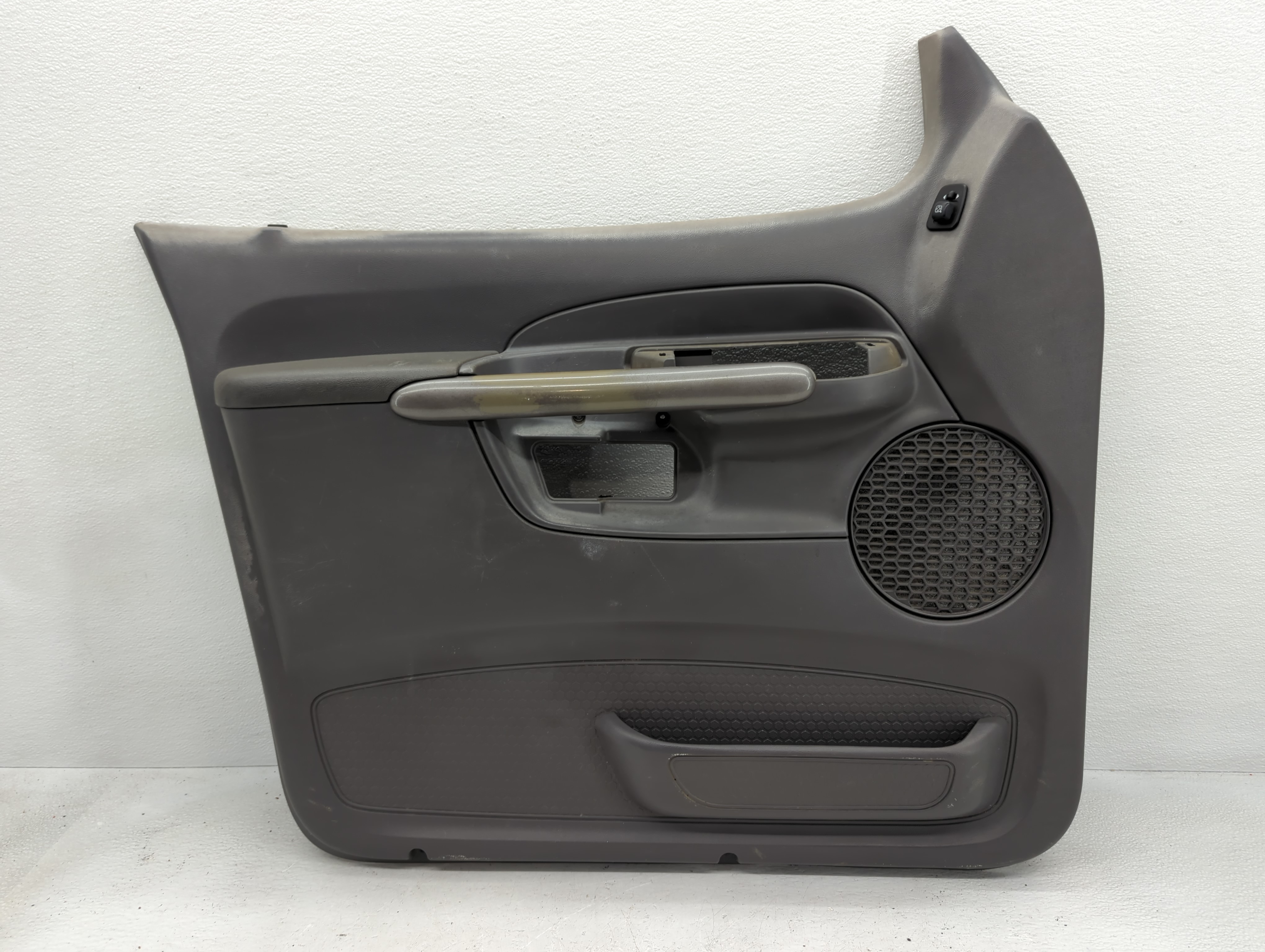 Picture of 2001 Ford Explorer Front Left Driver Interior Door Panel Trim 794138
