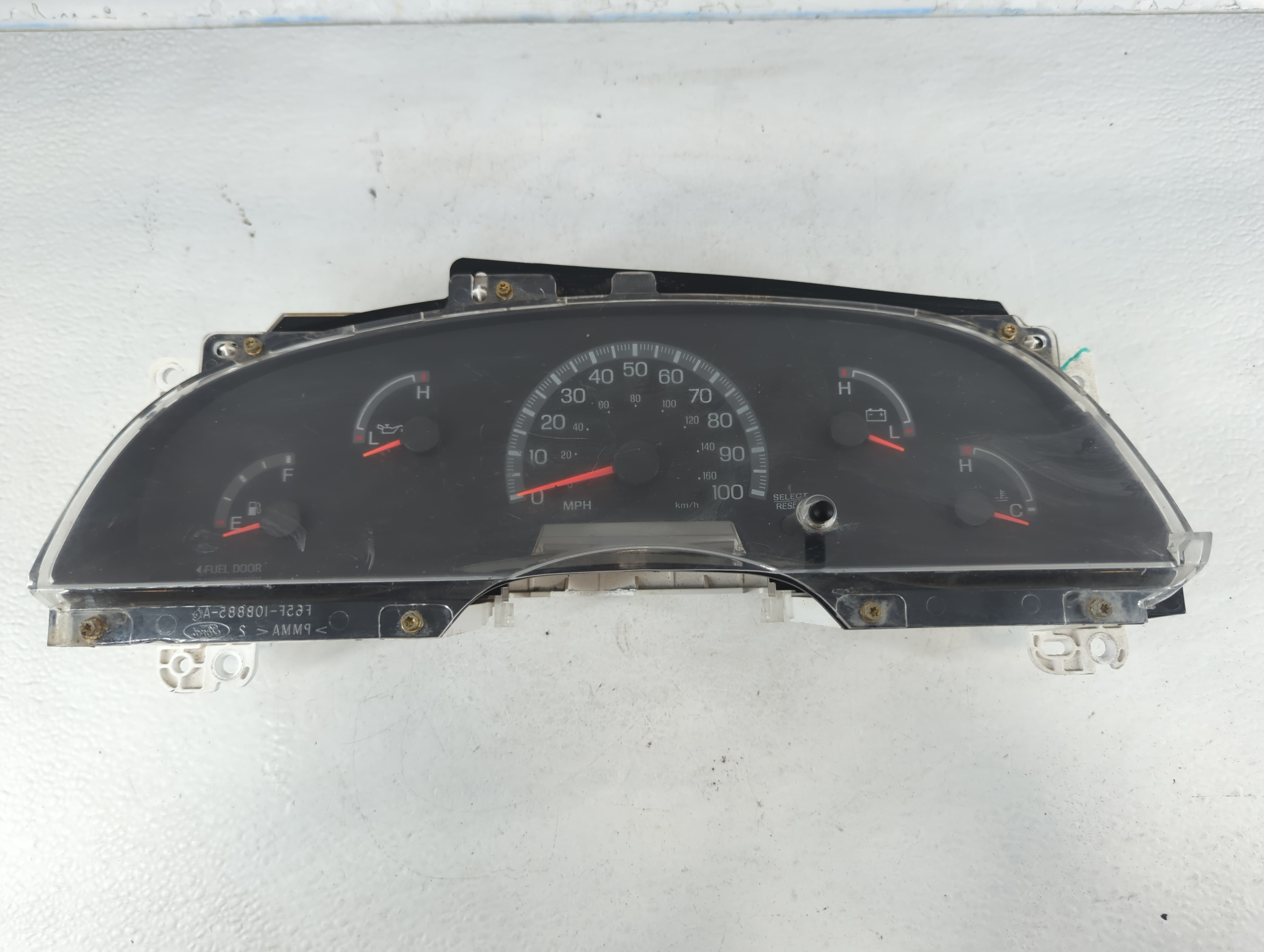Picture of 1999-1999 Ford F-150 Speedometer Instrument Cluster Gauges Xl3f-10a855-aa 794275