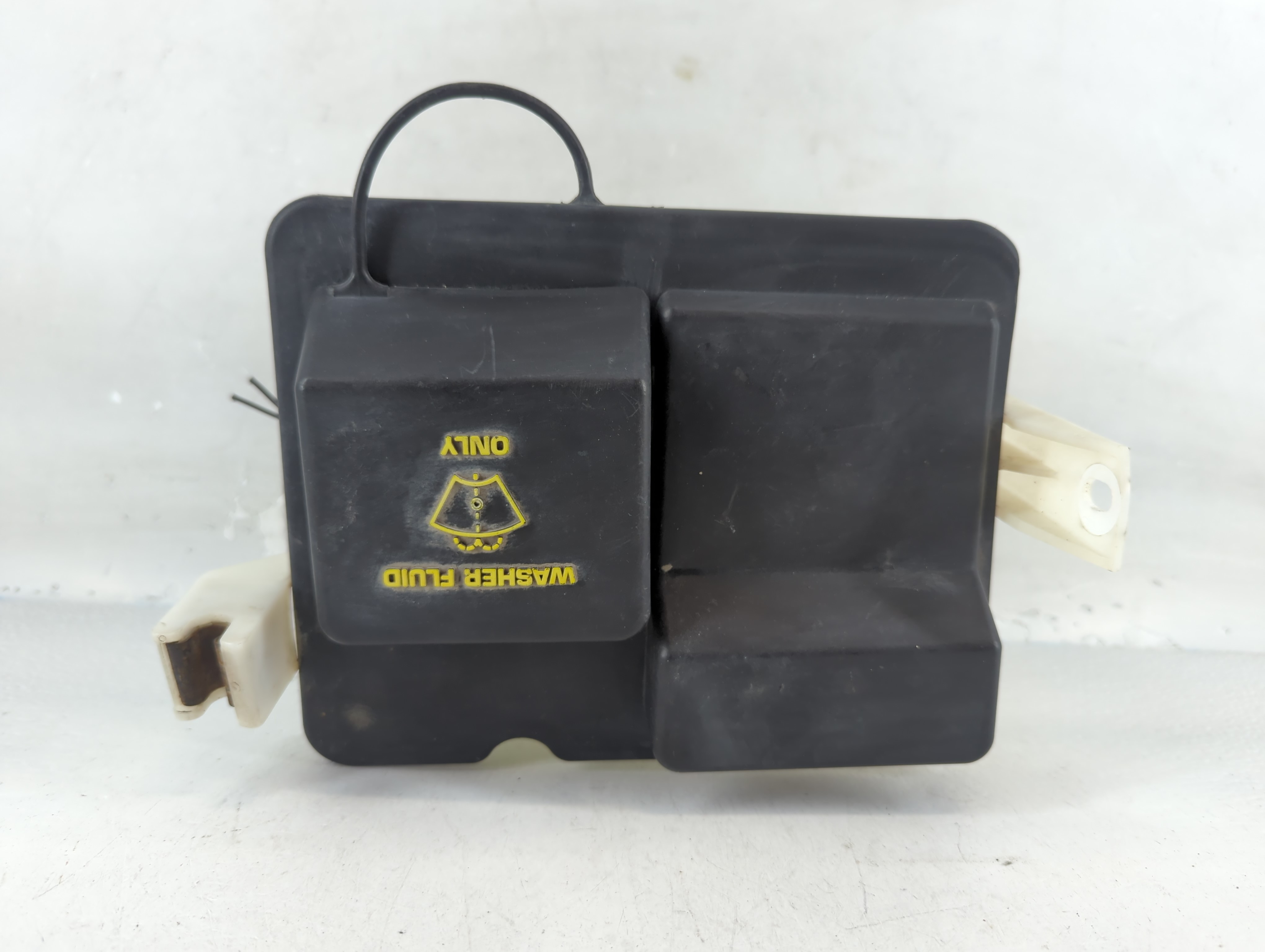 1998-2006 Ford F-150 Windshield Washer Fluid Reservoir Bottle Oem 794283 - Oemusedautoparts1.com