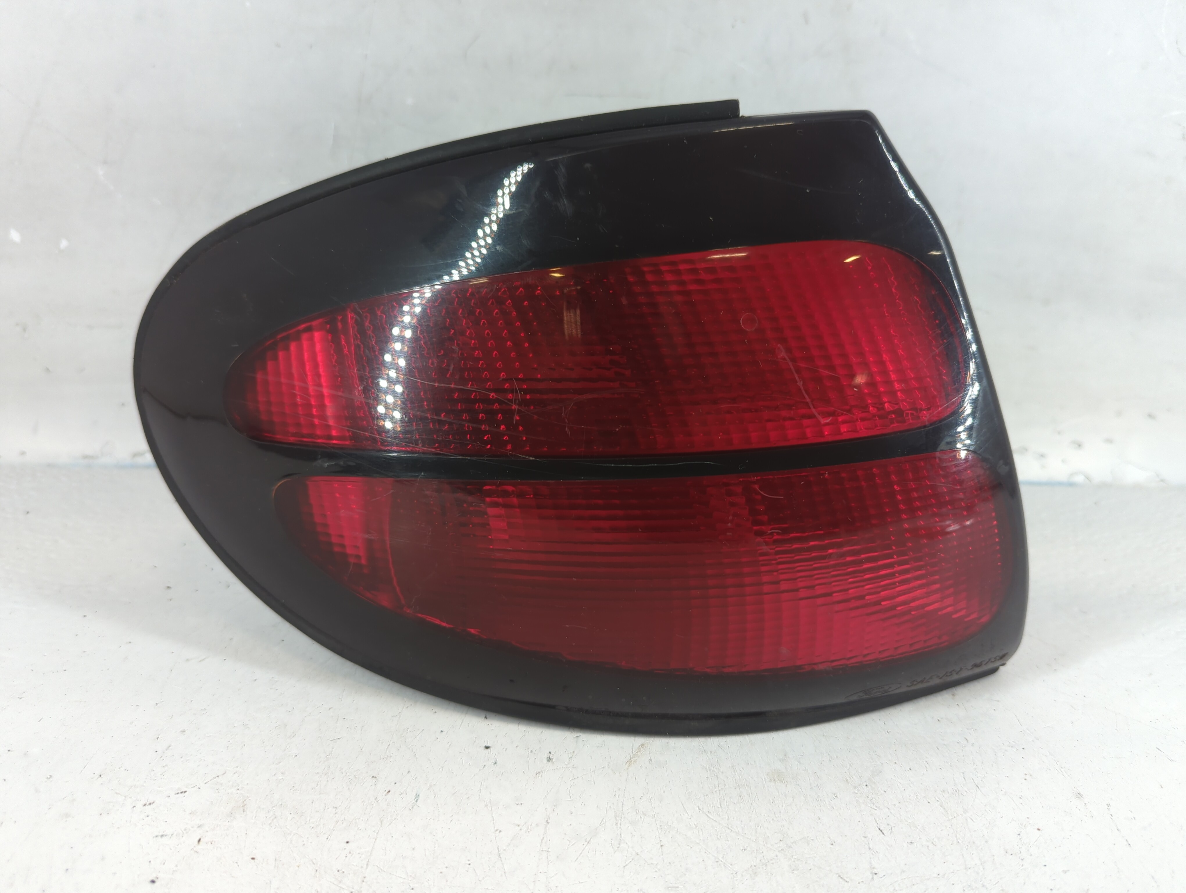 Picture of 2003 Mercury Sable Driver Left Side Tail Light Taillight Oem 794579