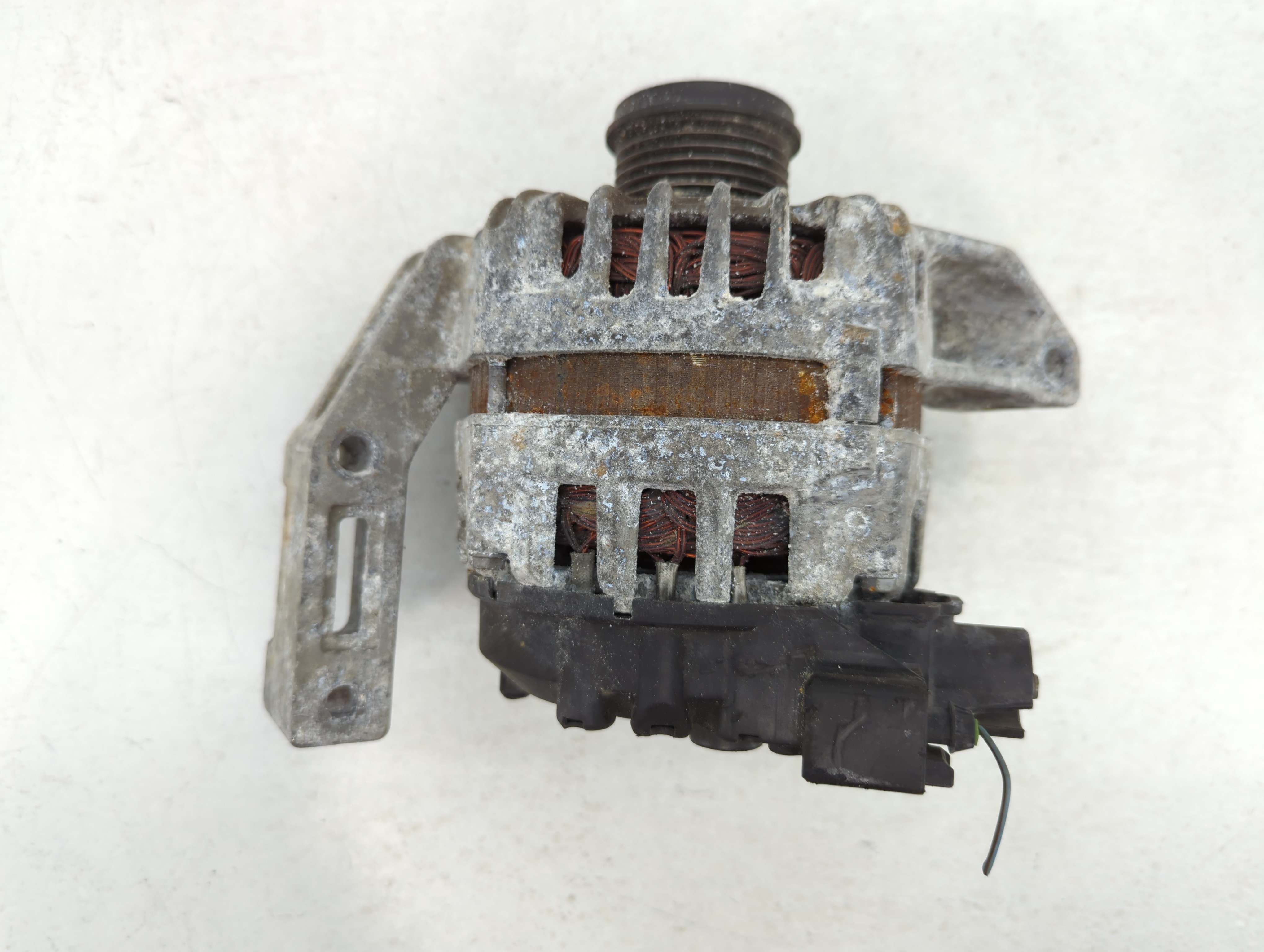 2012-2018 Ford Focus Alternator Generator Charging Assembly Engine Oem 794689 - Oemusedautoparts1.com