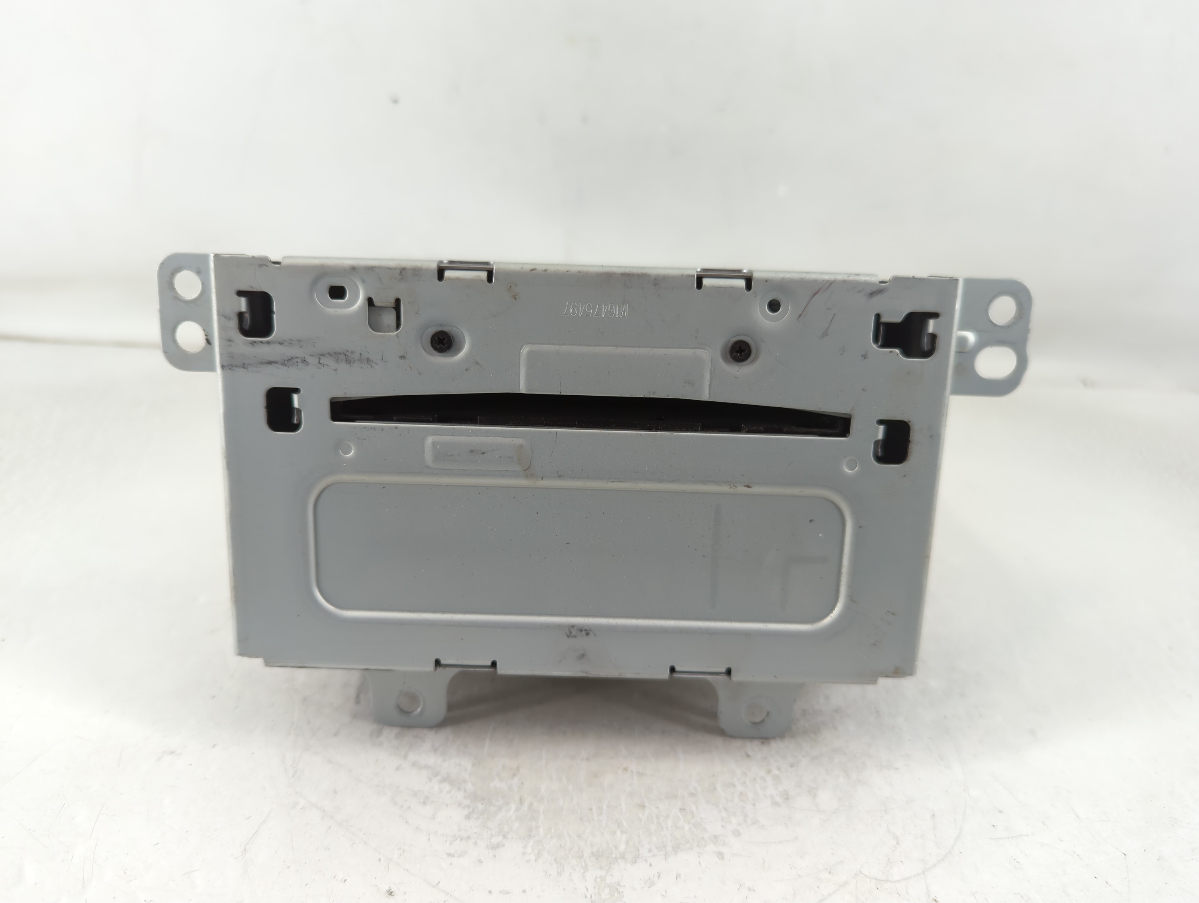 2011-2012 Chevrolet Cruze Am Fm Cd Player Radio Receiver 794708 - Oemusedautoparts1.com