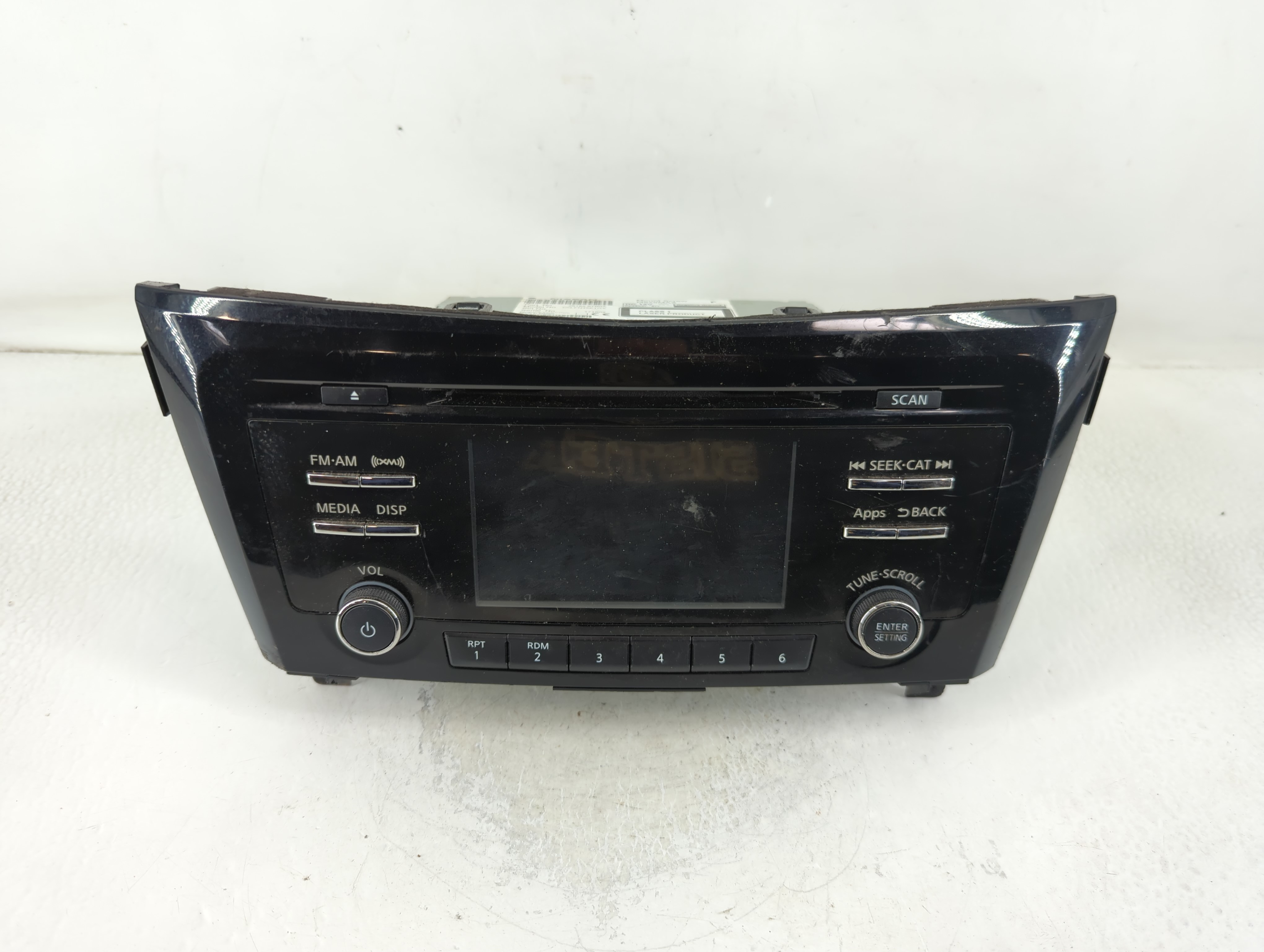 Picture of 2015-2016 Nissan Rogue Am Fm Cd Player Radio Receiver 794714