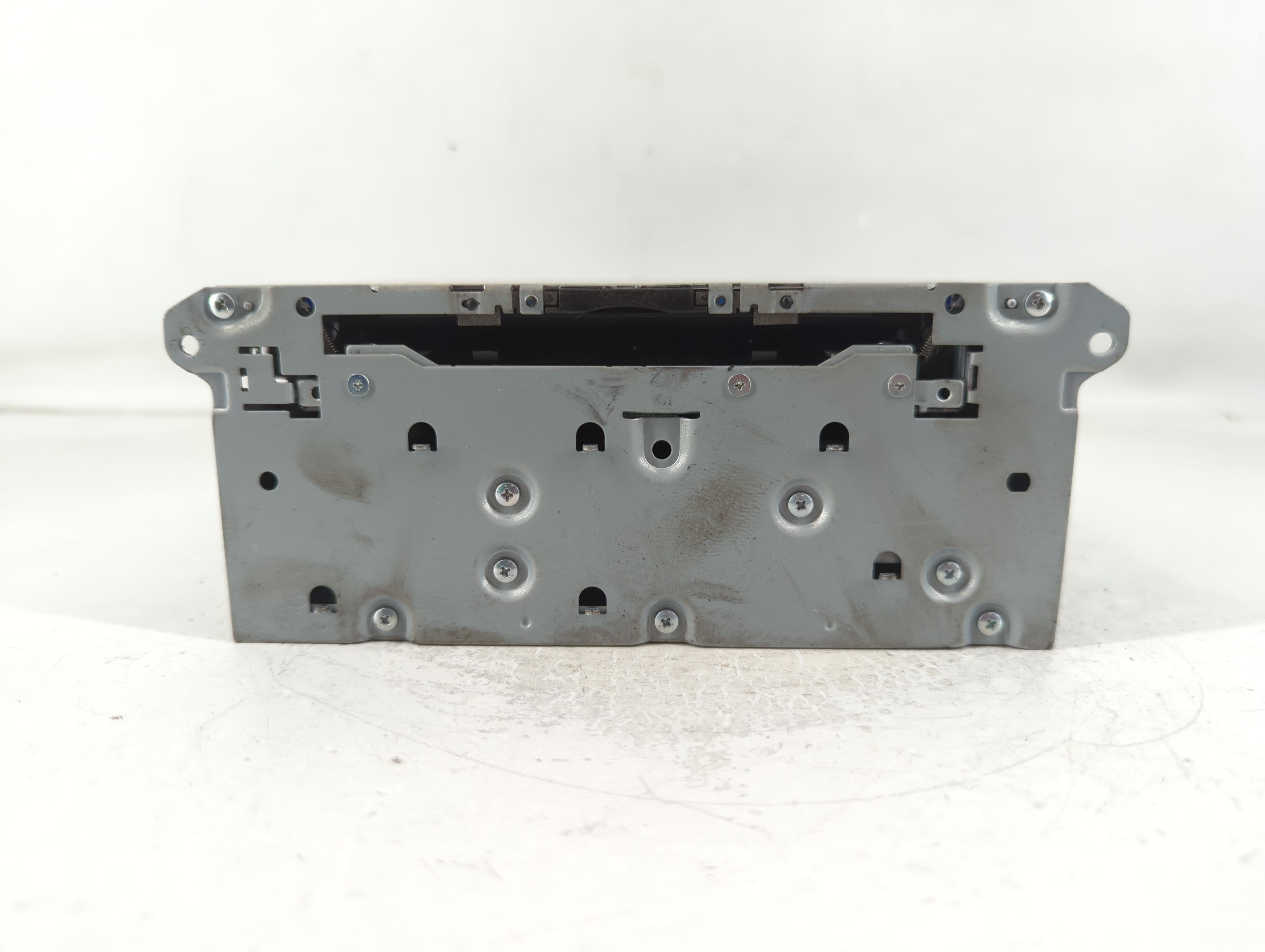 2014-2018 Infiniti Q50 Am Fm Cd Player Radio Receiver 794735 - Oemusedautoparts1.com
