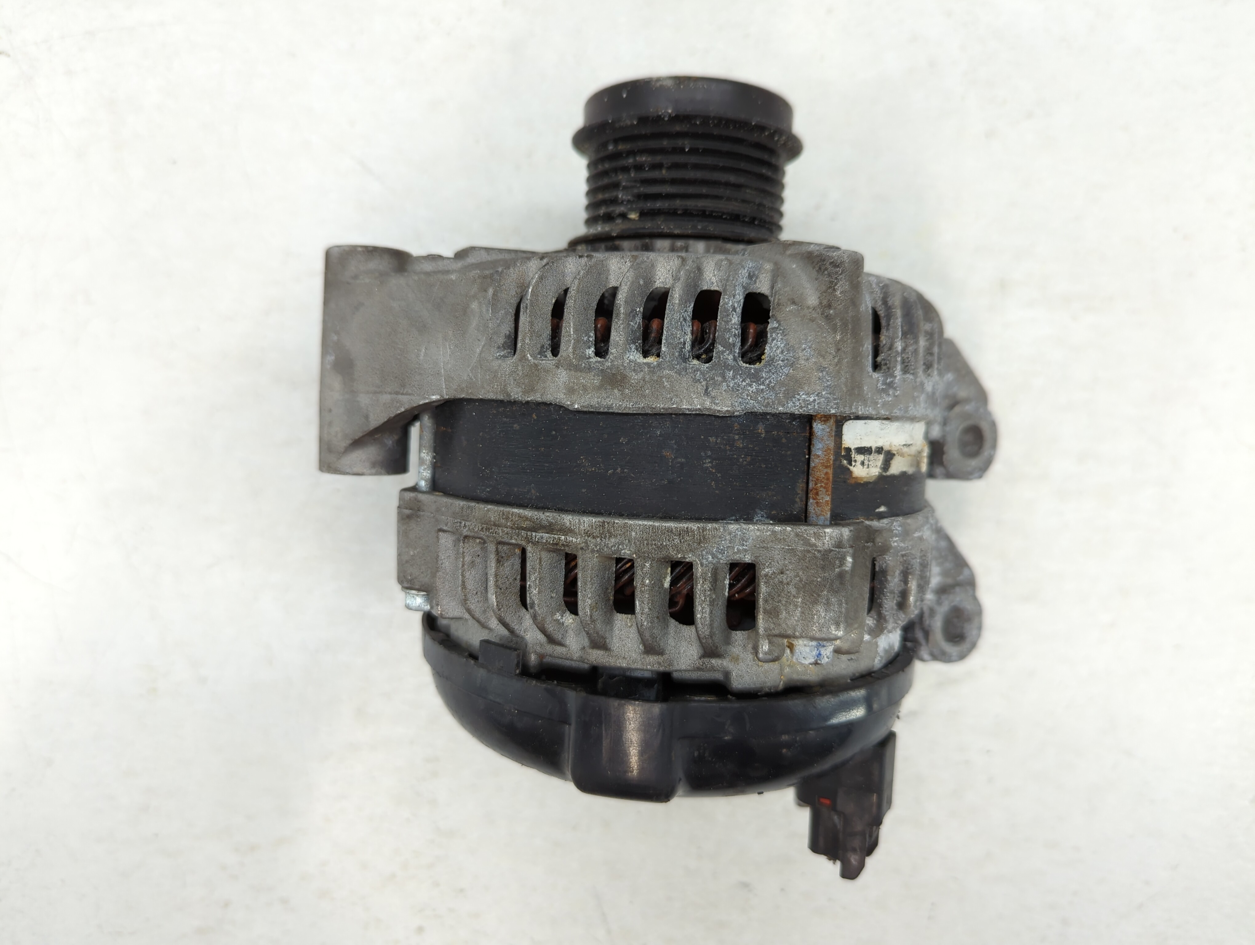Picture of Dodge Caravan Alternator Generator Charging Assembly Engine Oem 794751