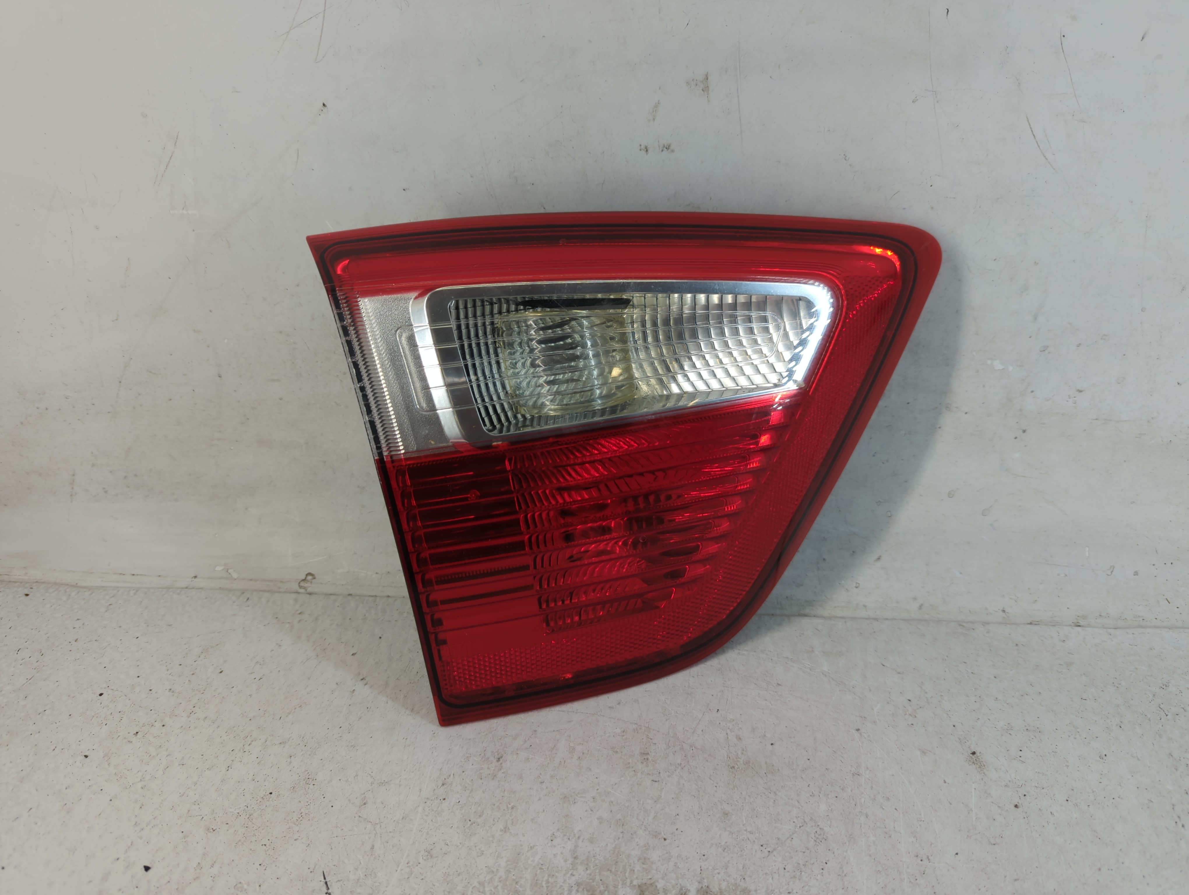2013-2016 Ford C-max Passenger Right Side Tail Light Taillight Oem 794827 - Oemusedautoparts1.com