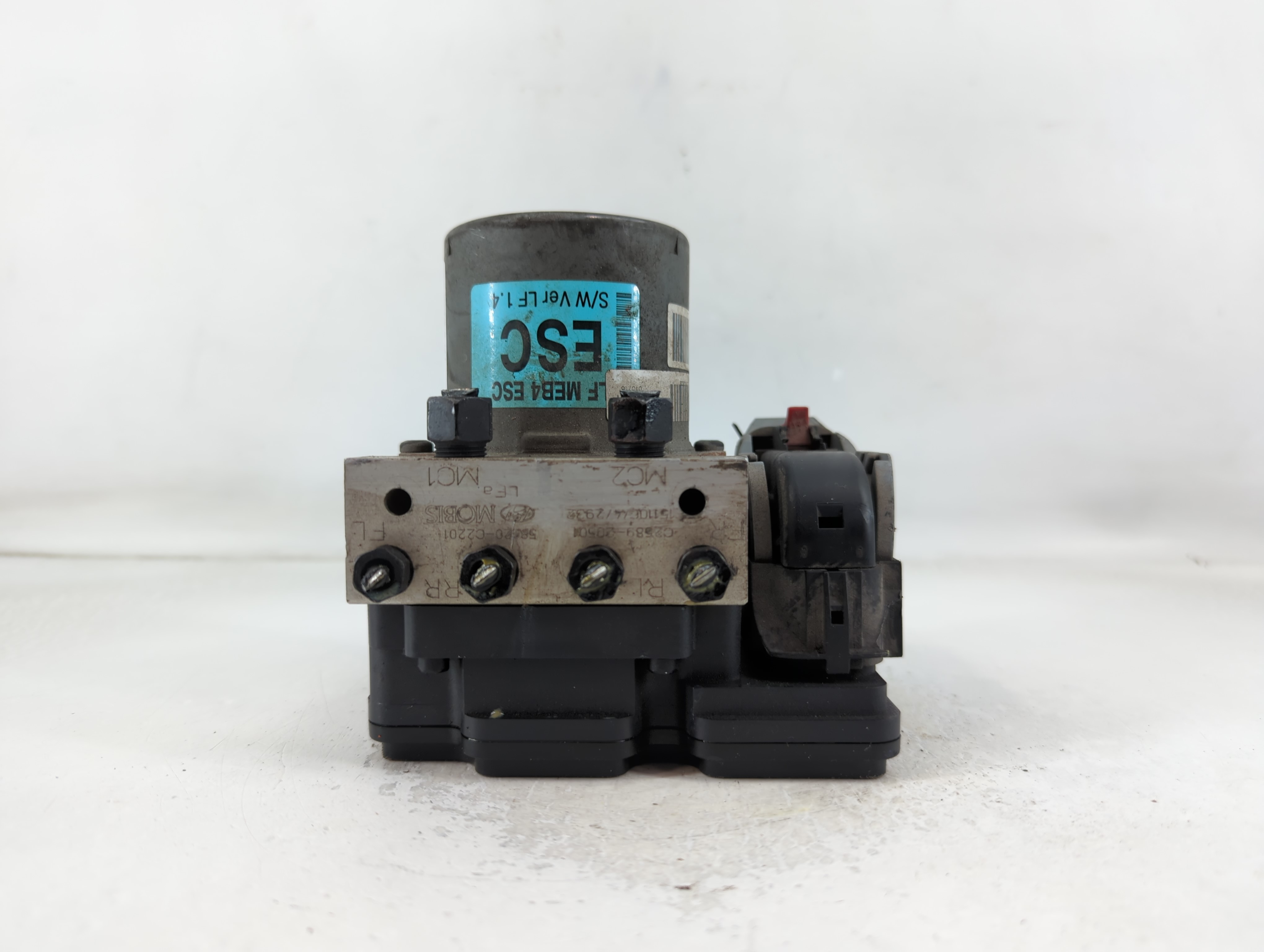 Picture of 2015-2017 Hyundai Sonata Abs Pump Control Module 794837