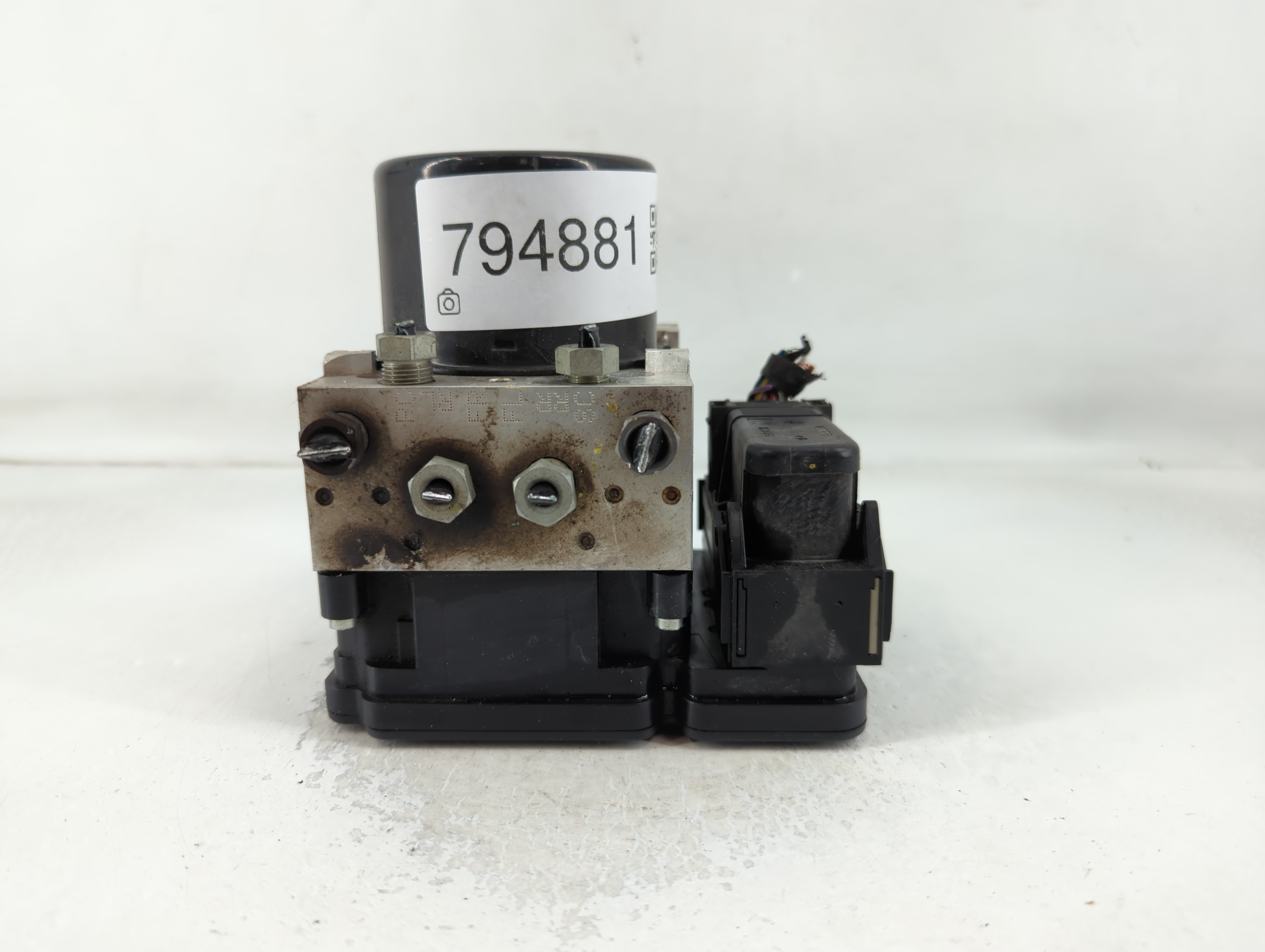 Picture of 2011-2016 Volvo S60 Abs Pump Control Module 794881