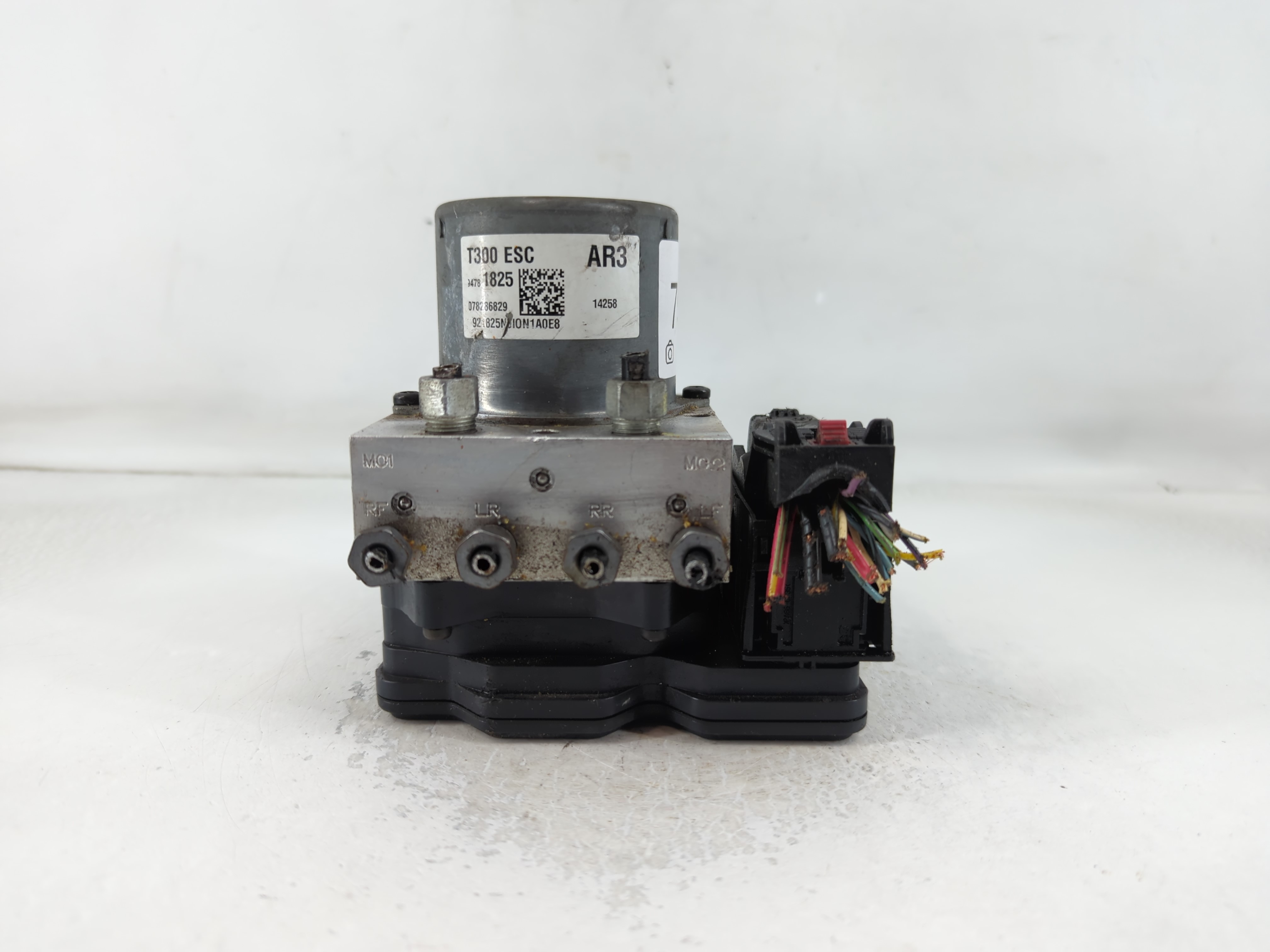 Picture of 2015-2016 Chevrolet Sonic Abs Pump Control Module 794903