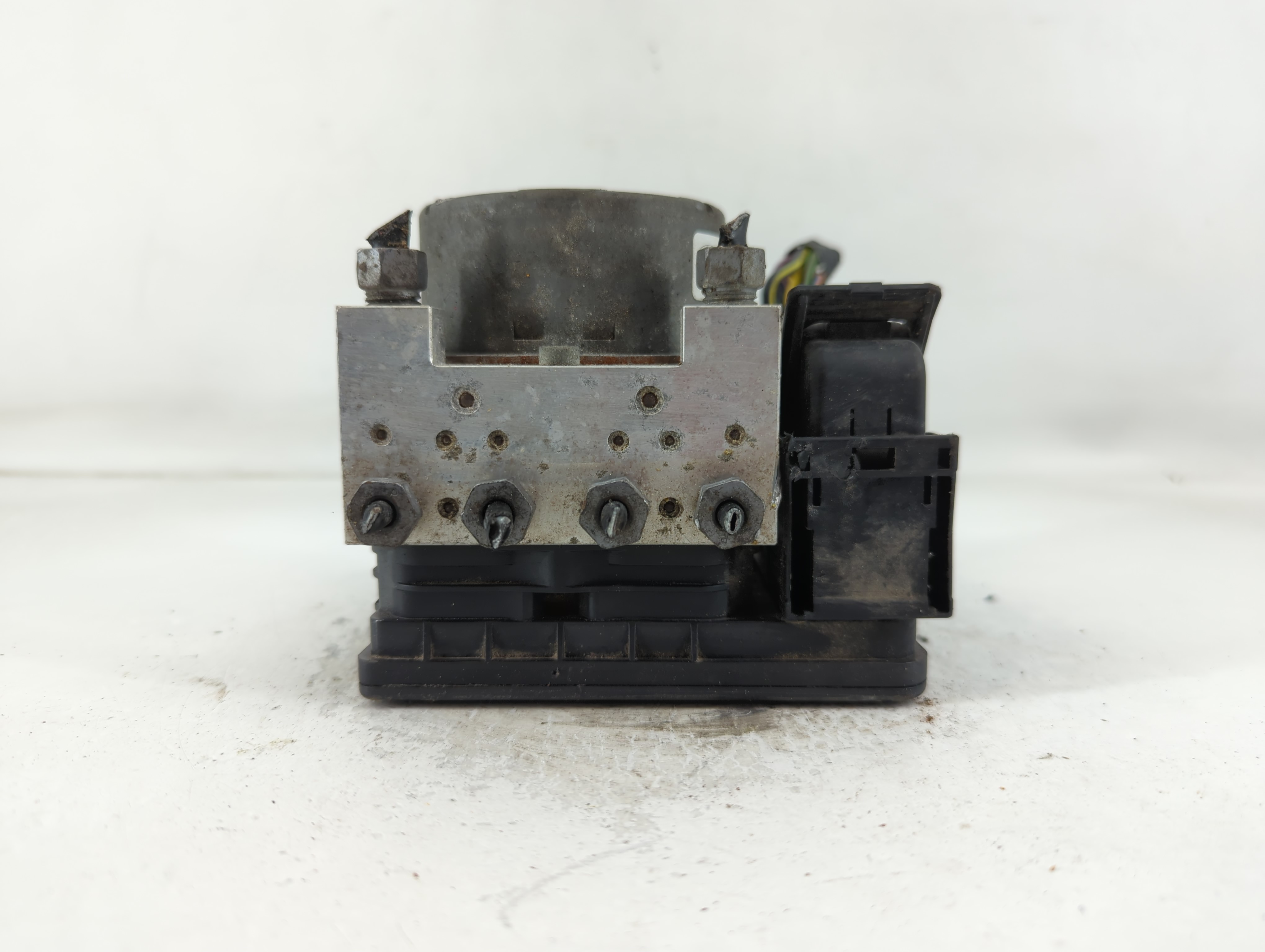 2014-2016 Ford Fusion Abs Pump Control Module 794928 - Oemusedautoparts1.com