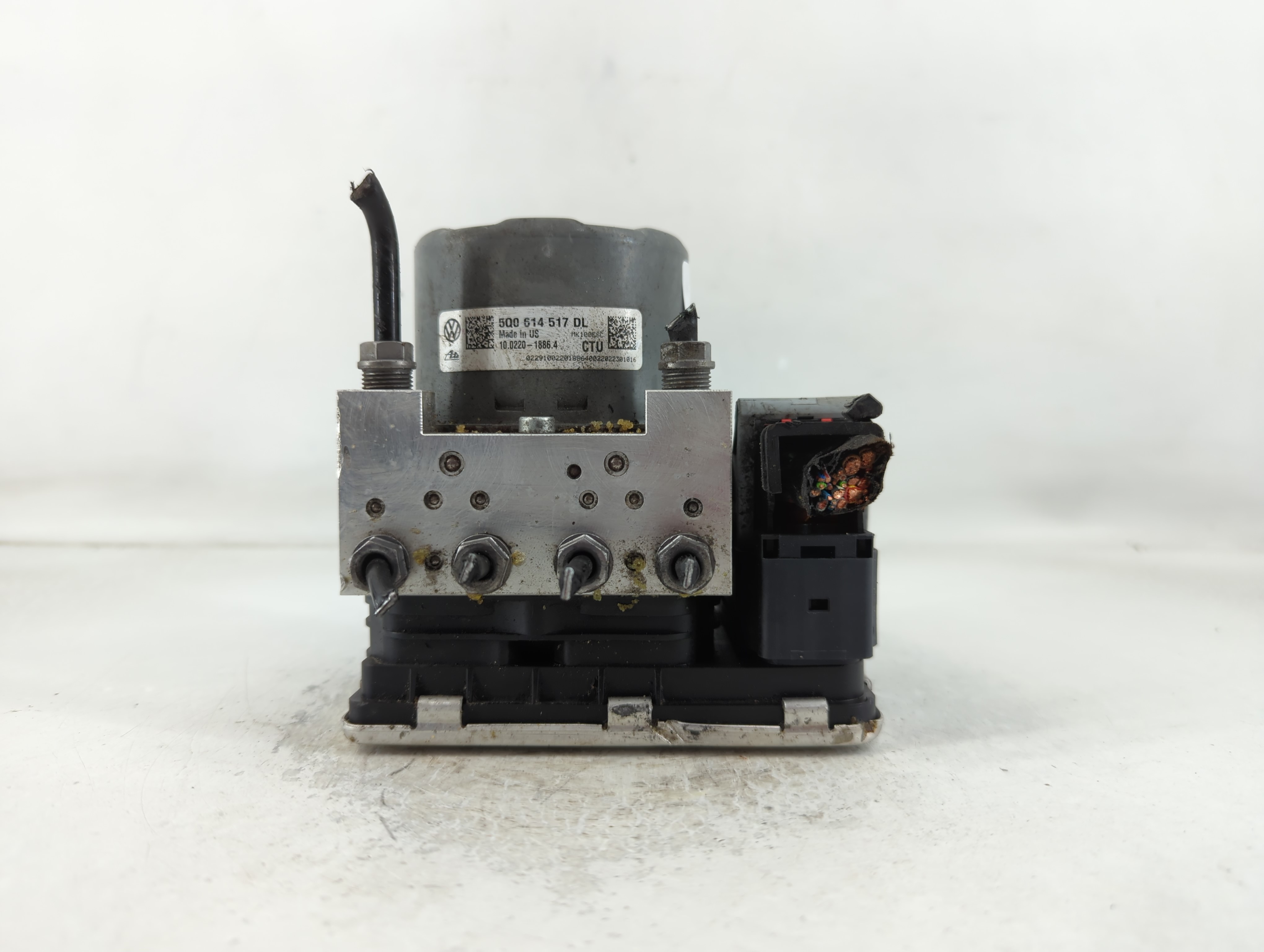 2021-2021 Volkswagen Atlas Abs Pump Control Module 795044 - Oemusedautoparts1.com