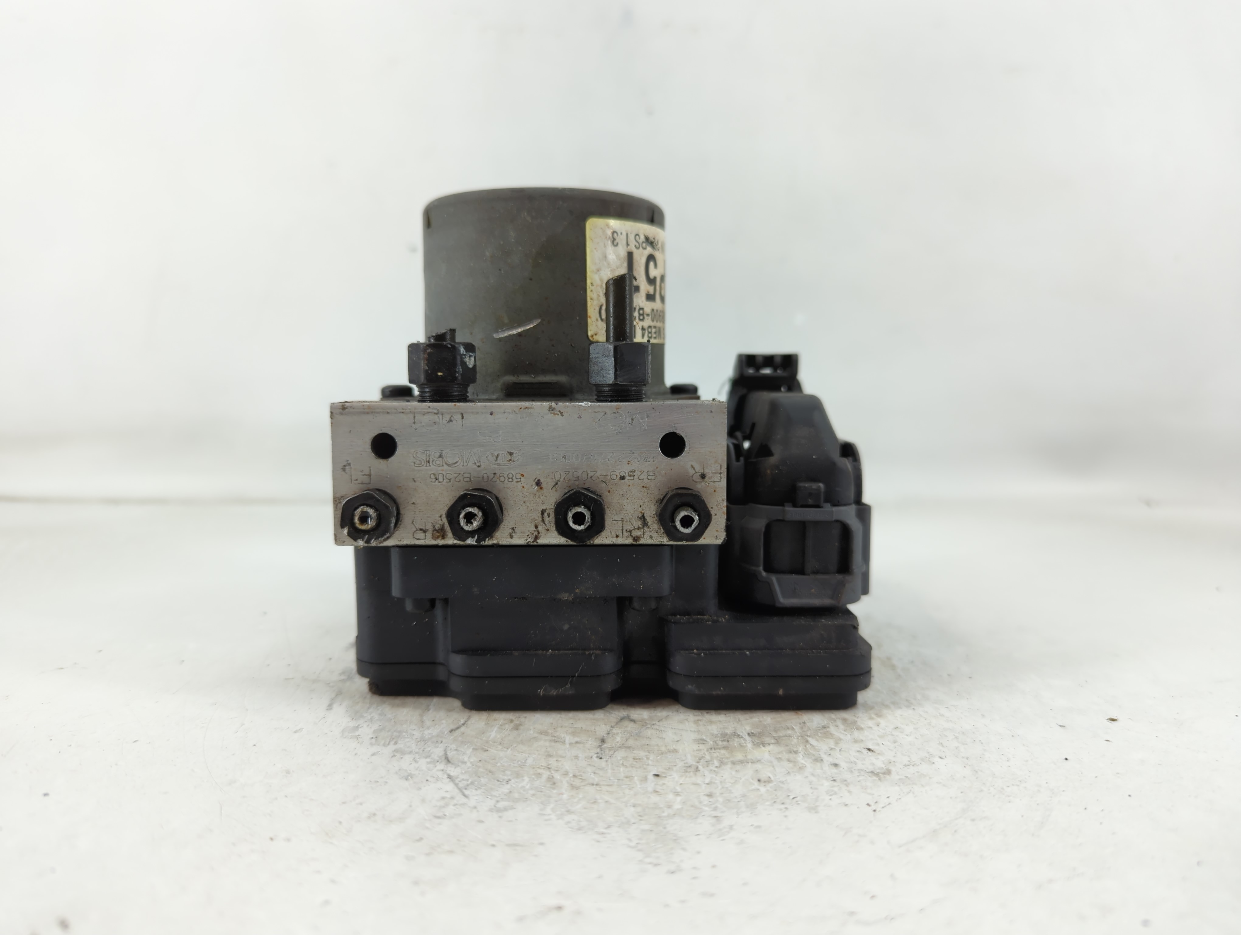 2014-2015 Kia Soul Abs Pump Control Module 795047 - Oemusedautoparts1.com