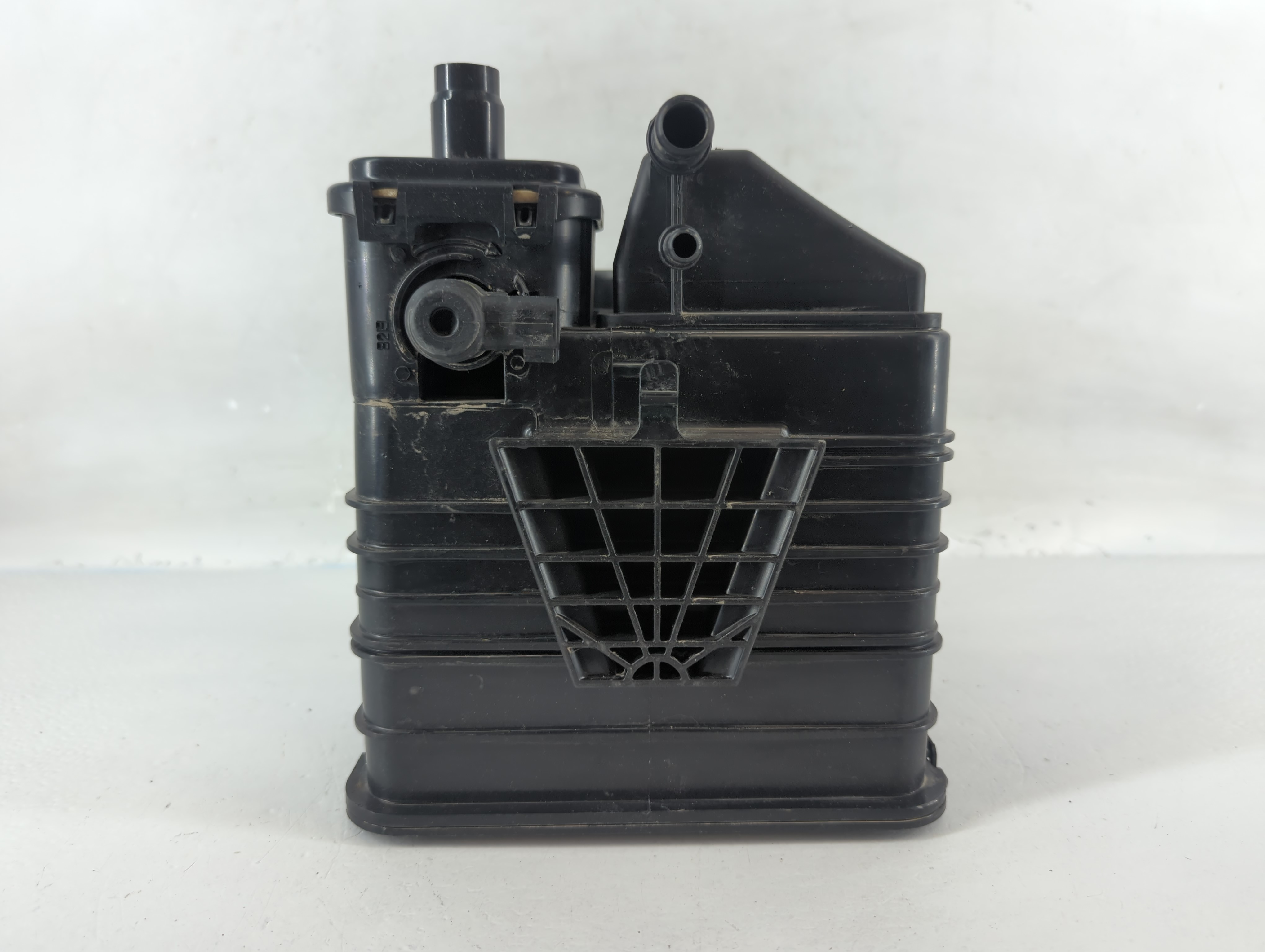 2018 Cadillac Xt5 Fuel Vapor Charcoal Canister 795081 - Oemusedautoparts1.com