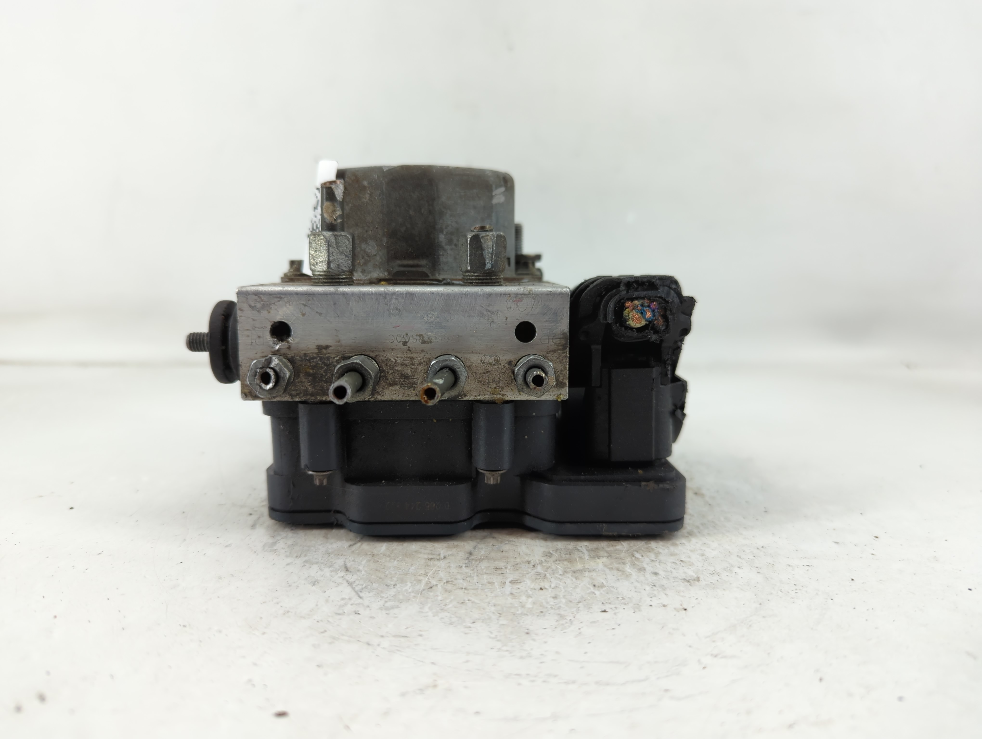 2014-2015 Nissan Sentra Abs Pump Control Module 795097 - Oemusedautoparts1.com