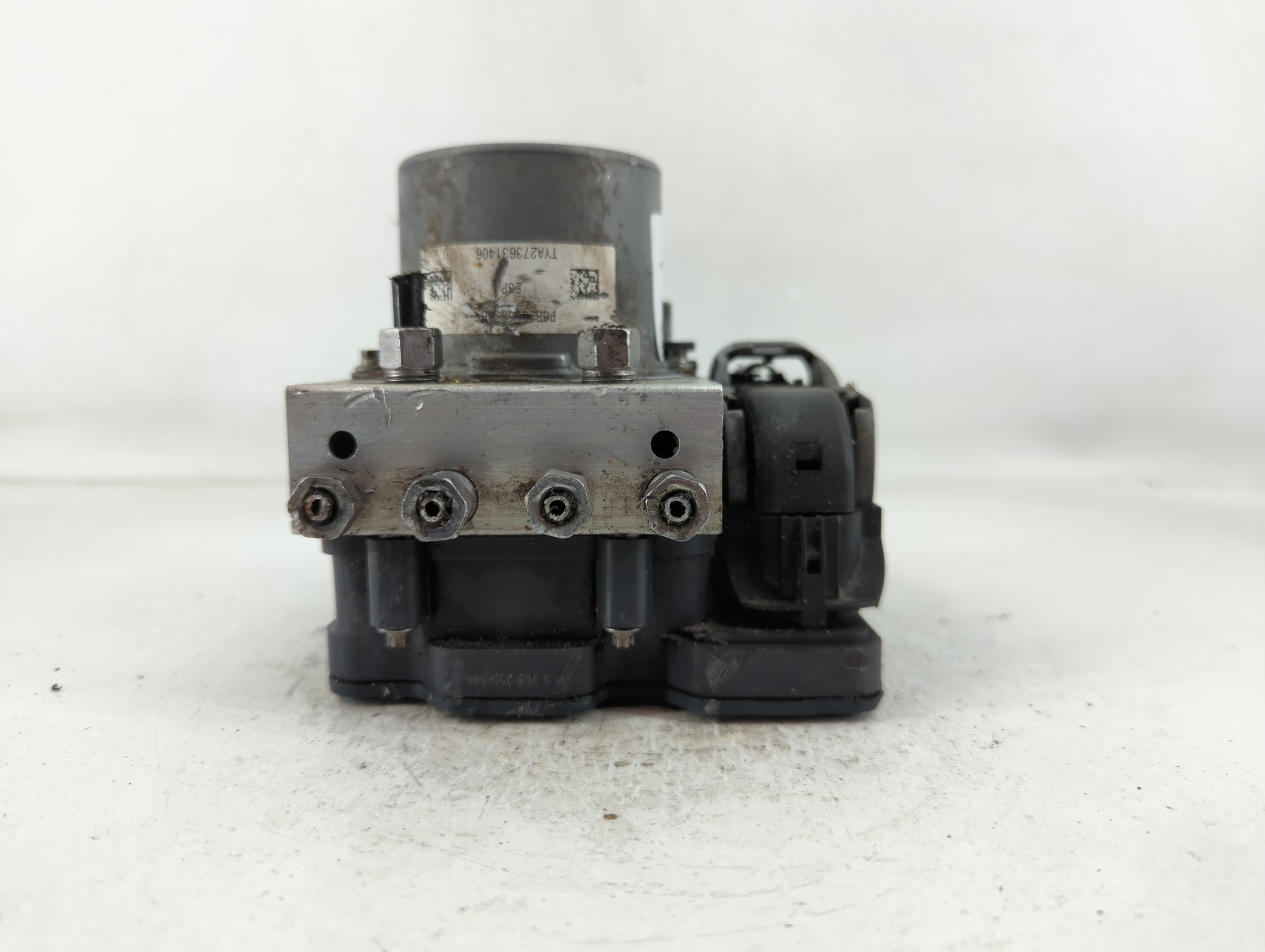 2017-2017 Chrysler 200 Abs Pump Control Module 795103 - Oemusedautoparts1.com