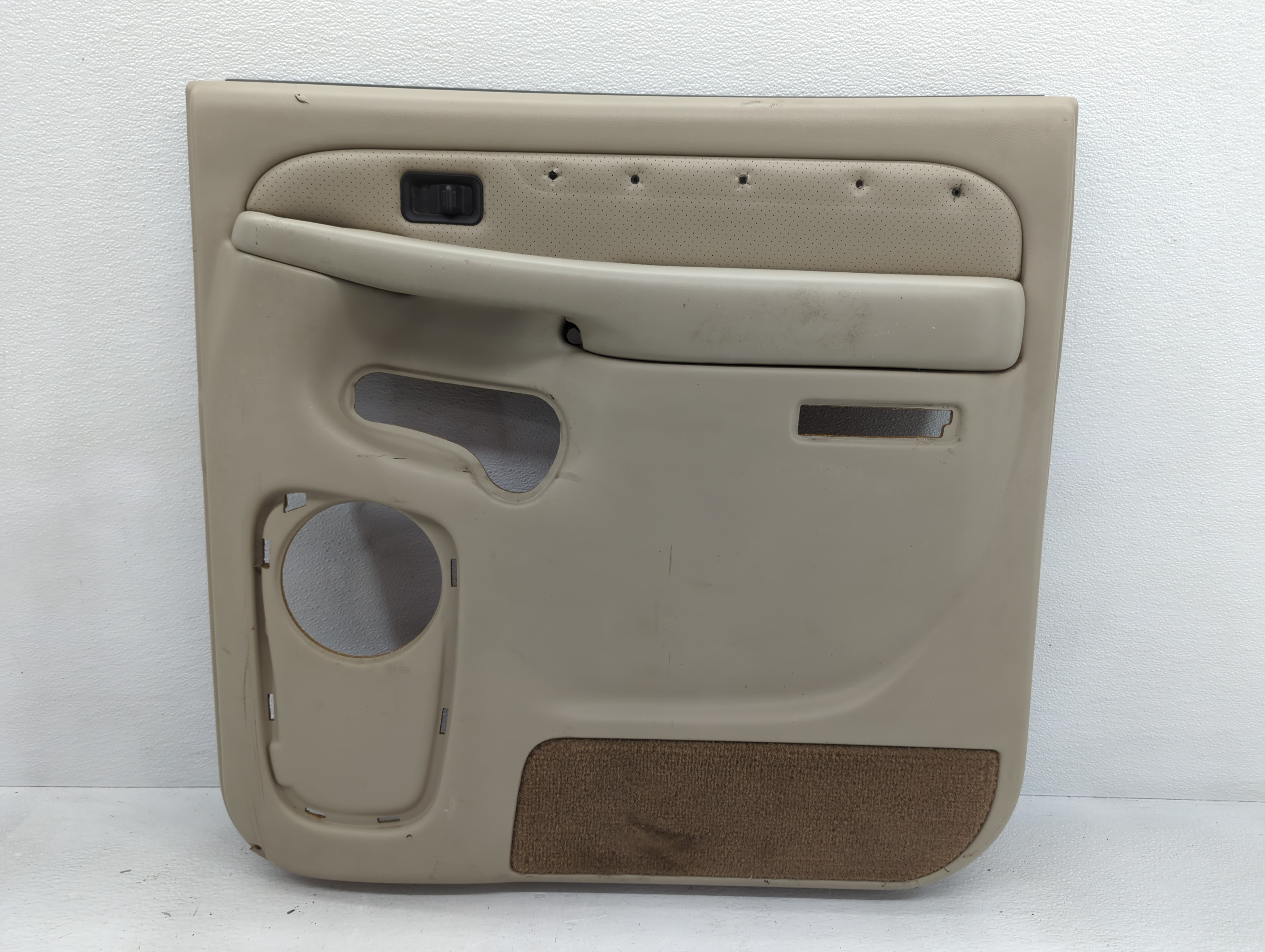 2007 Gmc Sierra Rear Left Driver Interior Door Panel Trim 795114 - Oemusedautoparts1.com