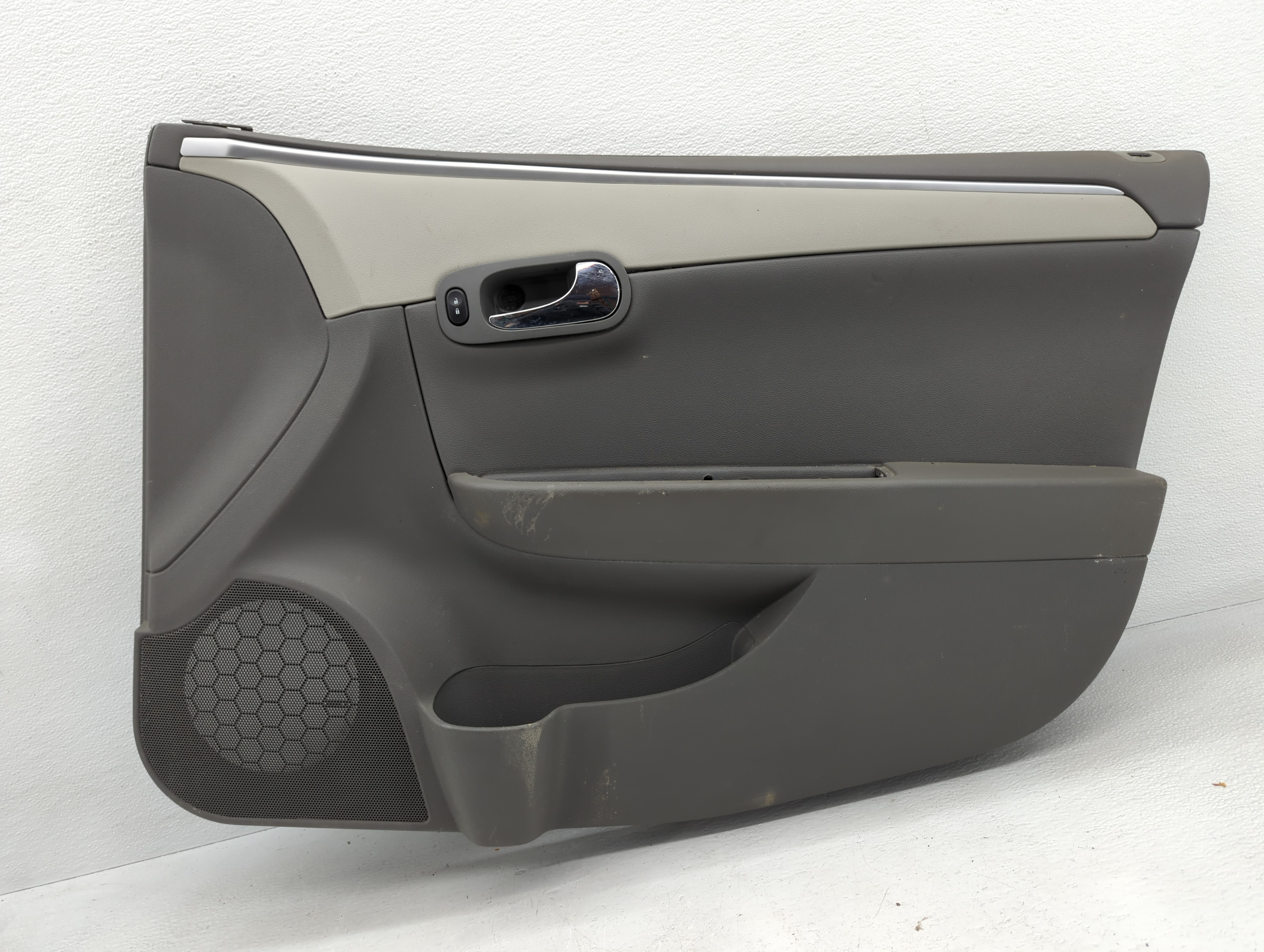 2009 Chevrolet Malibu Rear Left Driver Interior Door Panel Trim 795126 - Oemusedautoparts1.com