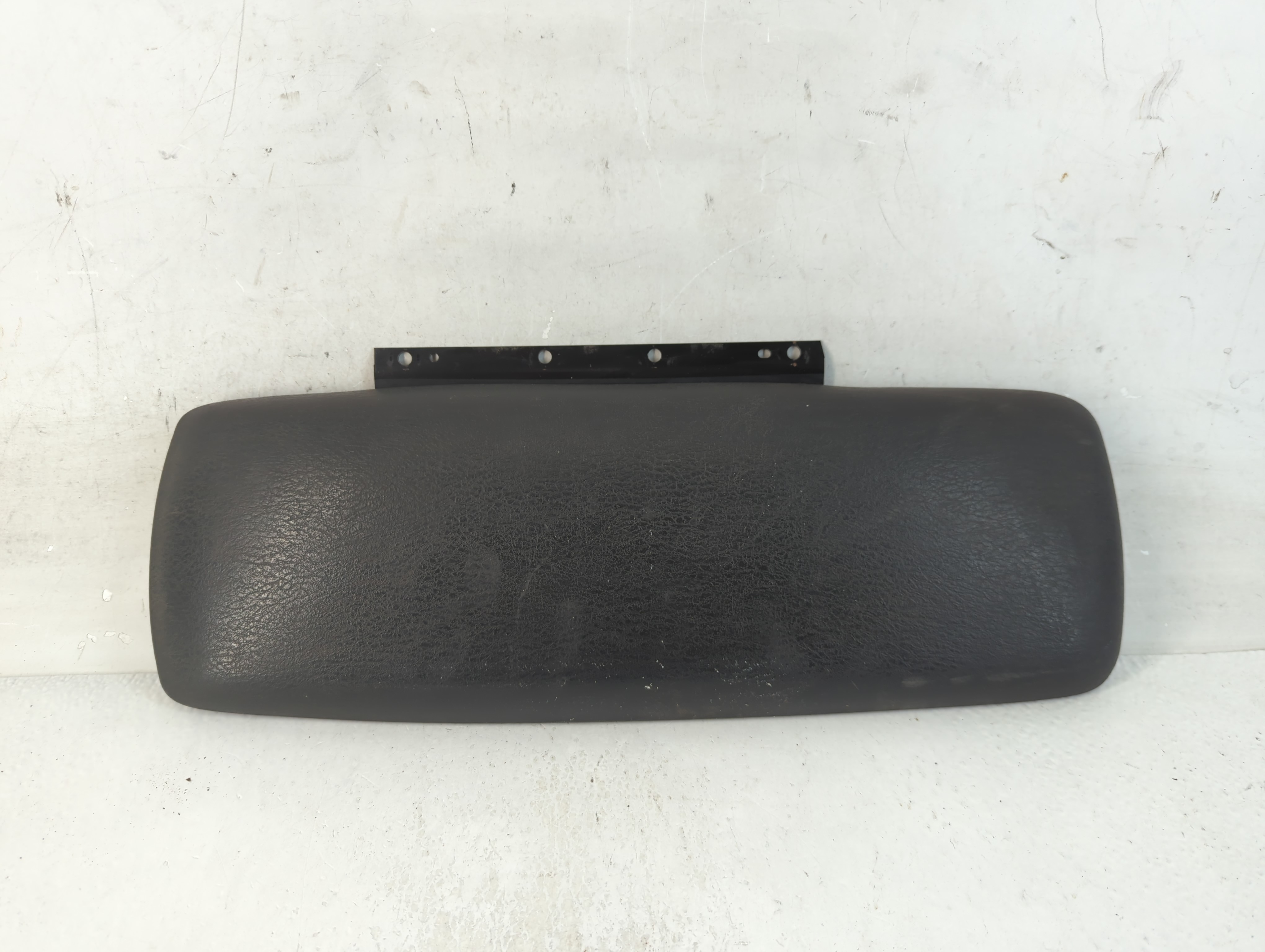 2001-2002 Dodge Dakota Center Console Armrest Cover Lid 795183 - Oemusedautoparts1.com