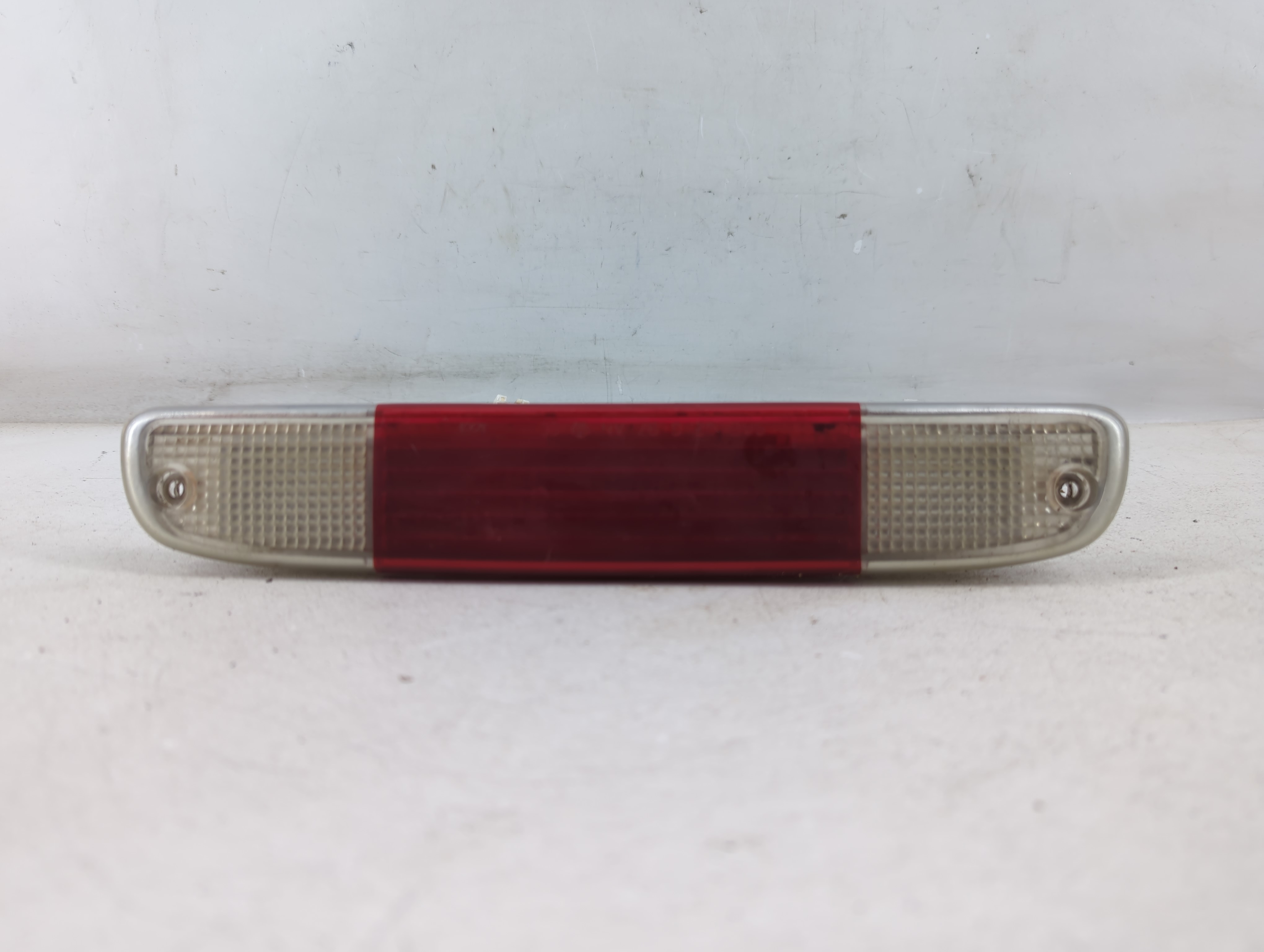 2001 Dodge Dakota Third Brake Light Tail Light 795228 - Oemusedautoparts1.com