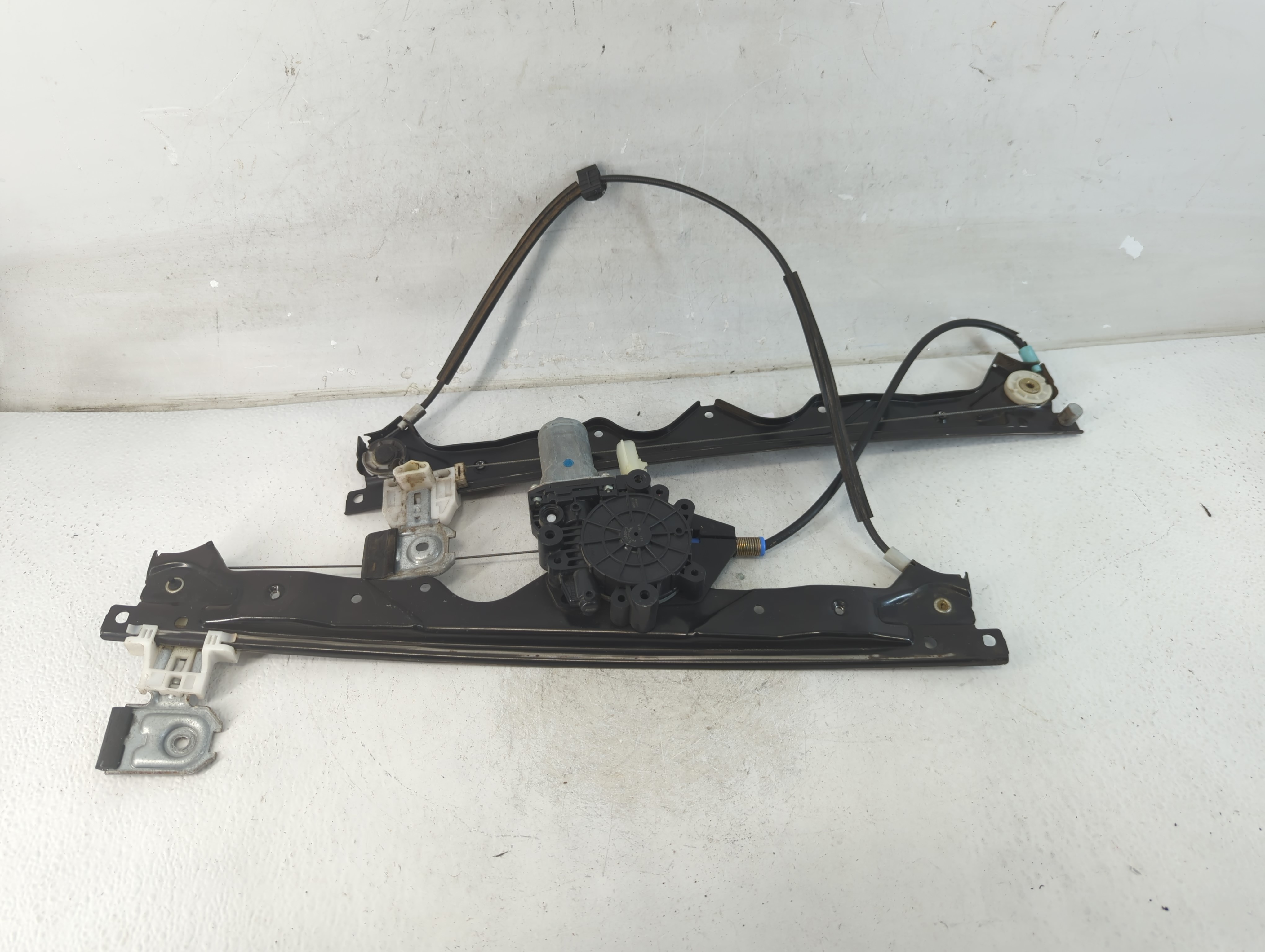 2005-2005 Jeep Grand Cherokee Driver Left Front Window Regulator 795657 - Oemusedautoparts1.com