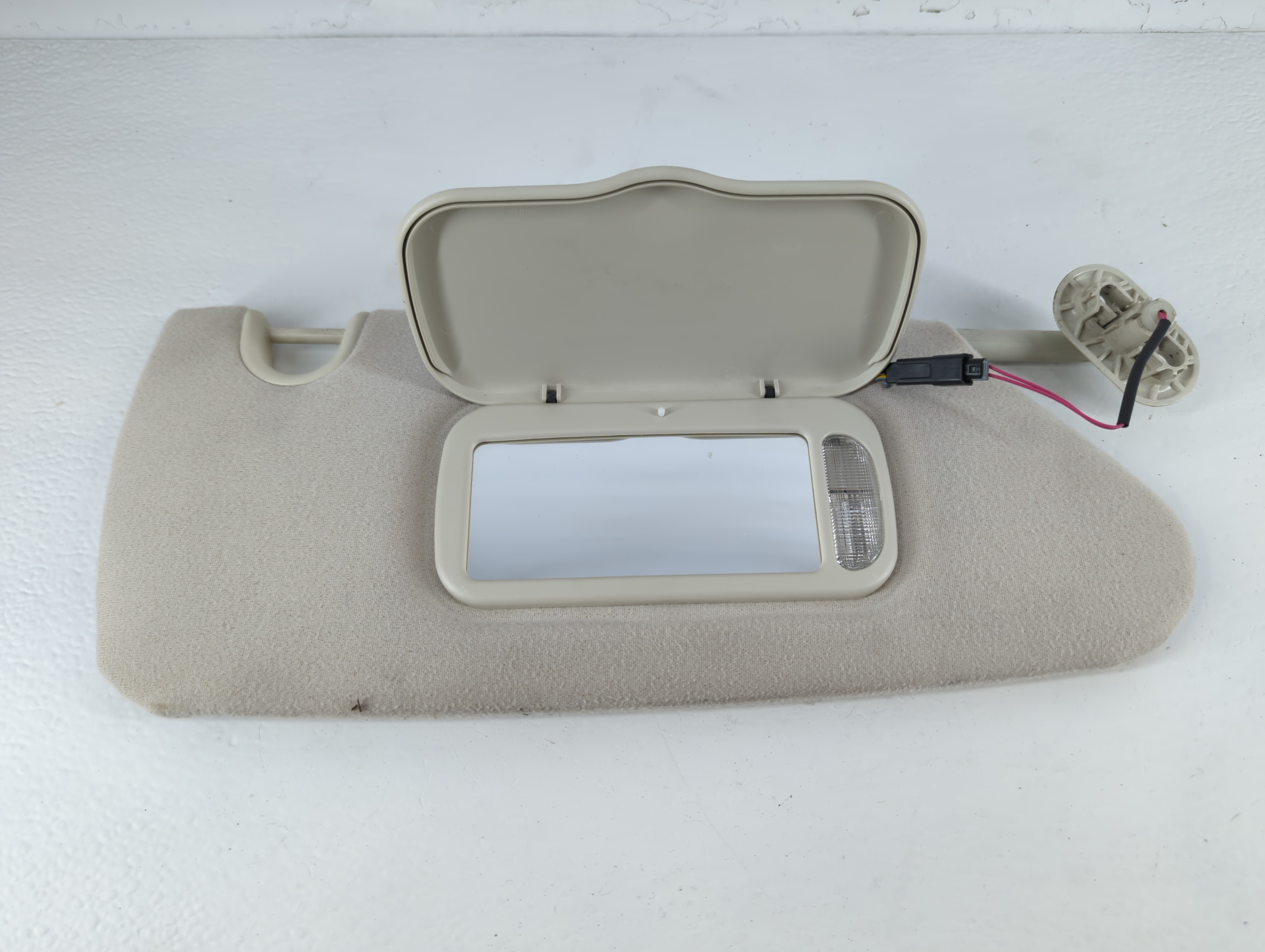 Picture of 2003-2003 Dodge Durango Passenger Sun Visor Mirror Right Sunvisor 795783