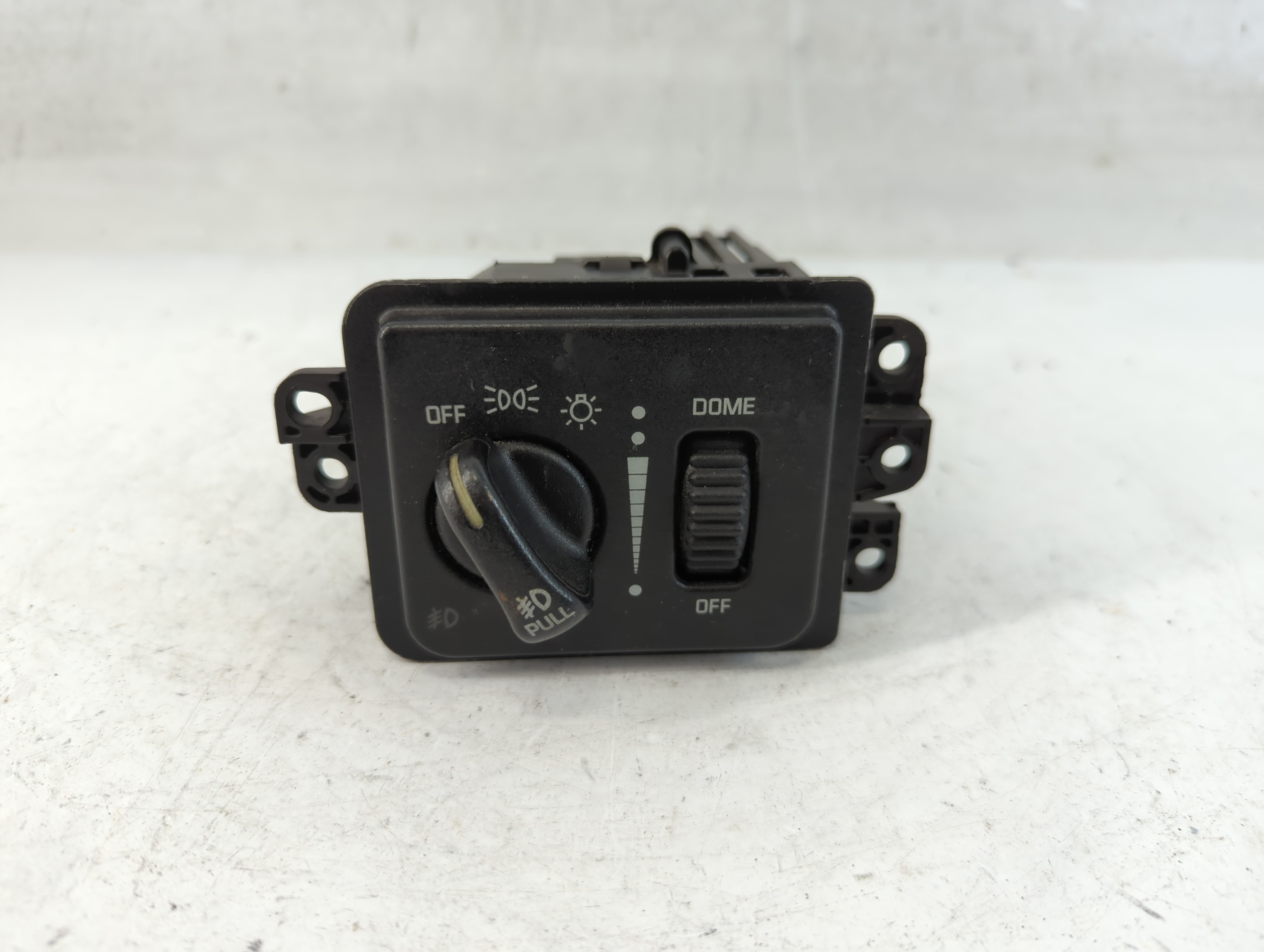 Picture of 2001-2003 Dodge Durango Headlight Head Light Switch Lamp Control 795823