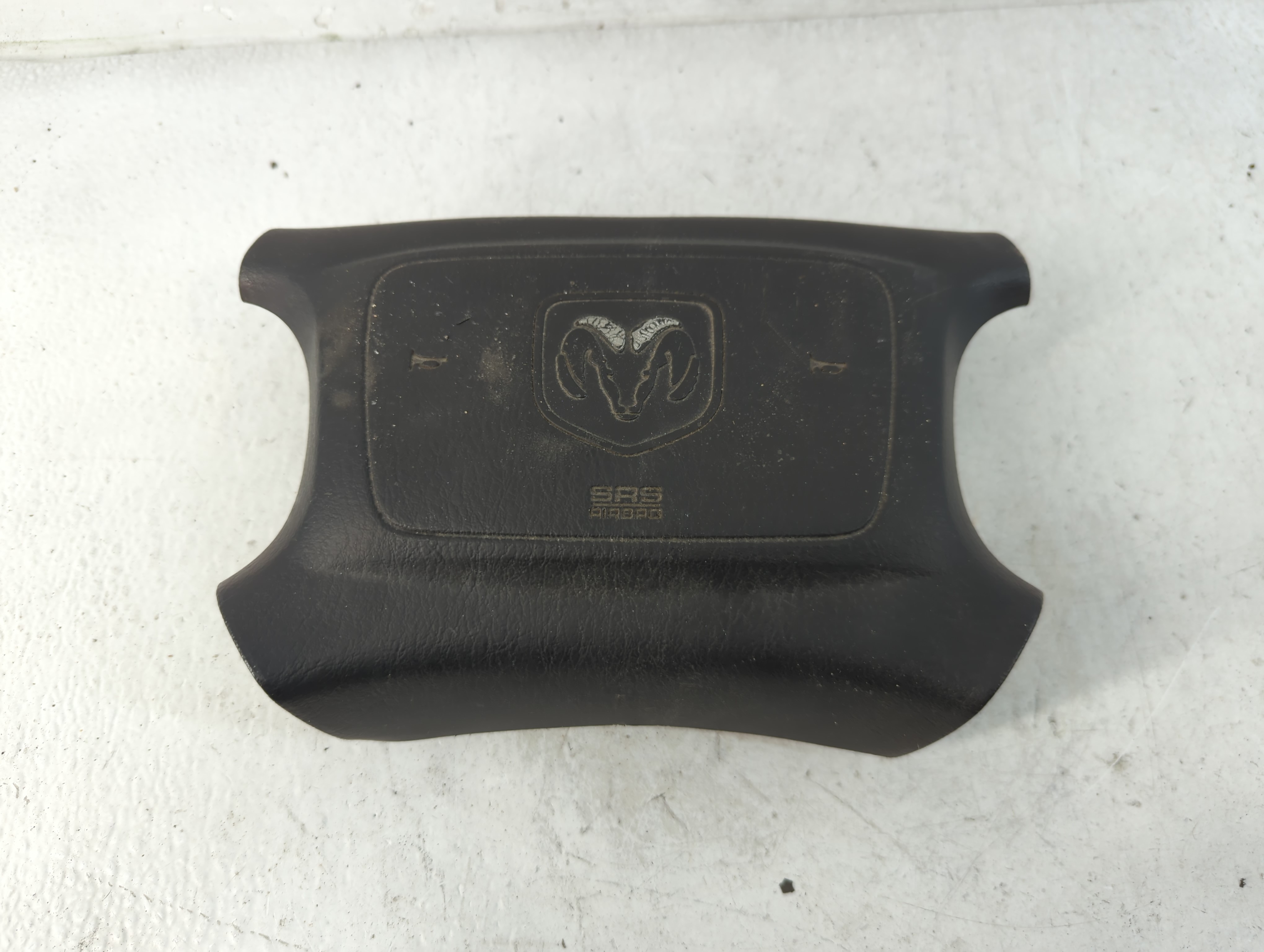 2002-2003 Dodge Durango Air Bag Driver Left Steering Wheel Mounted 795911 - Oemusedautoparts1.com
