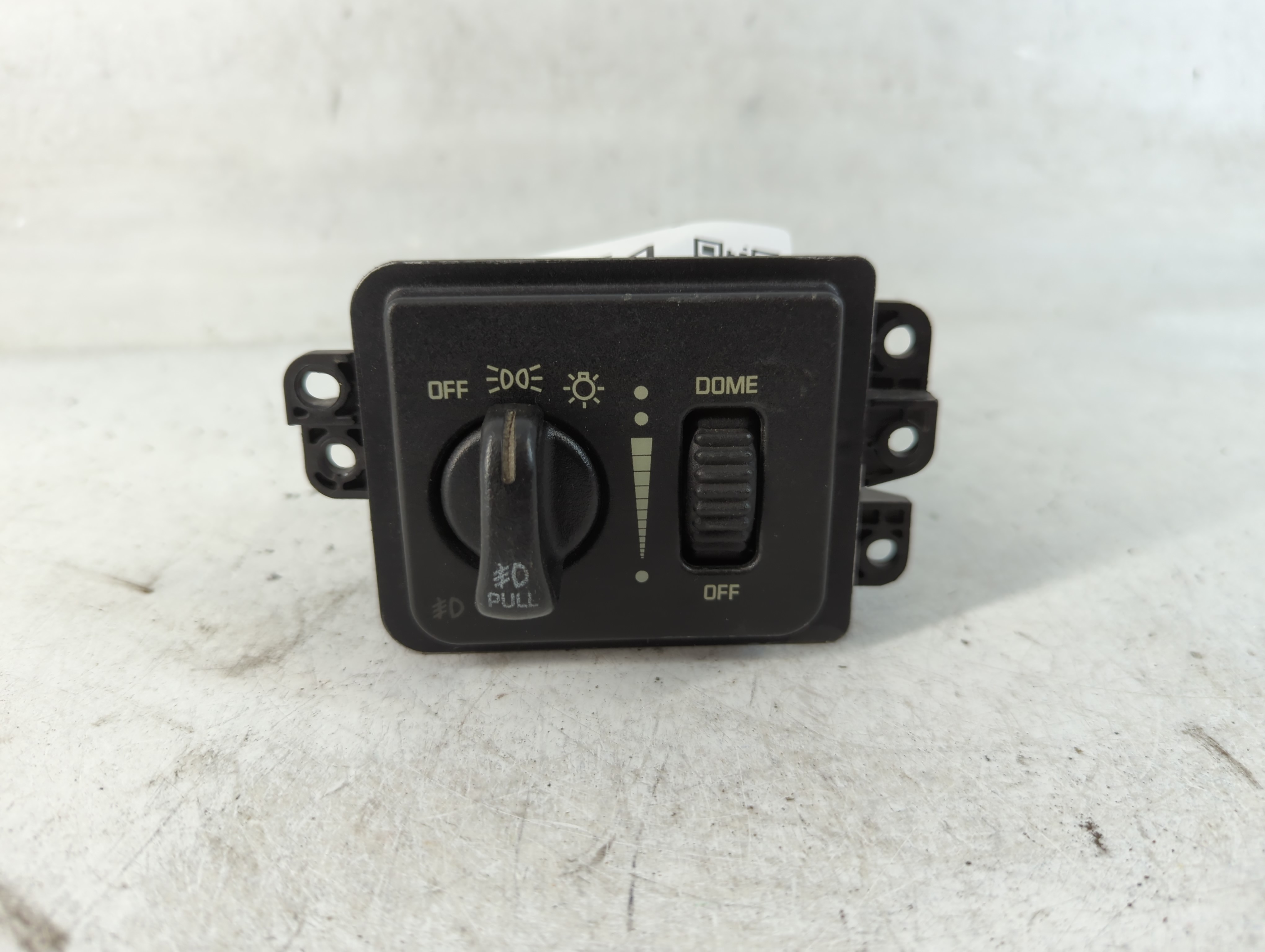 Picture of 2001-2003 Dodge Durango Headlight Head Light Switch Lamp Control 795954