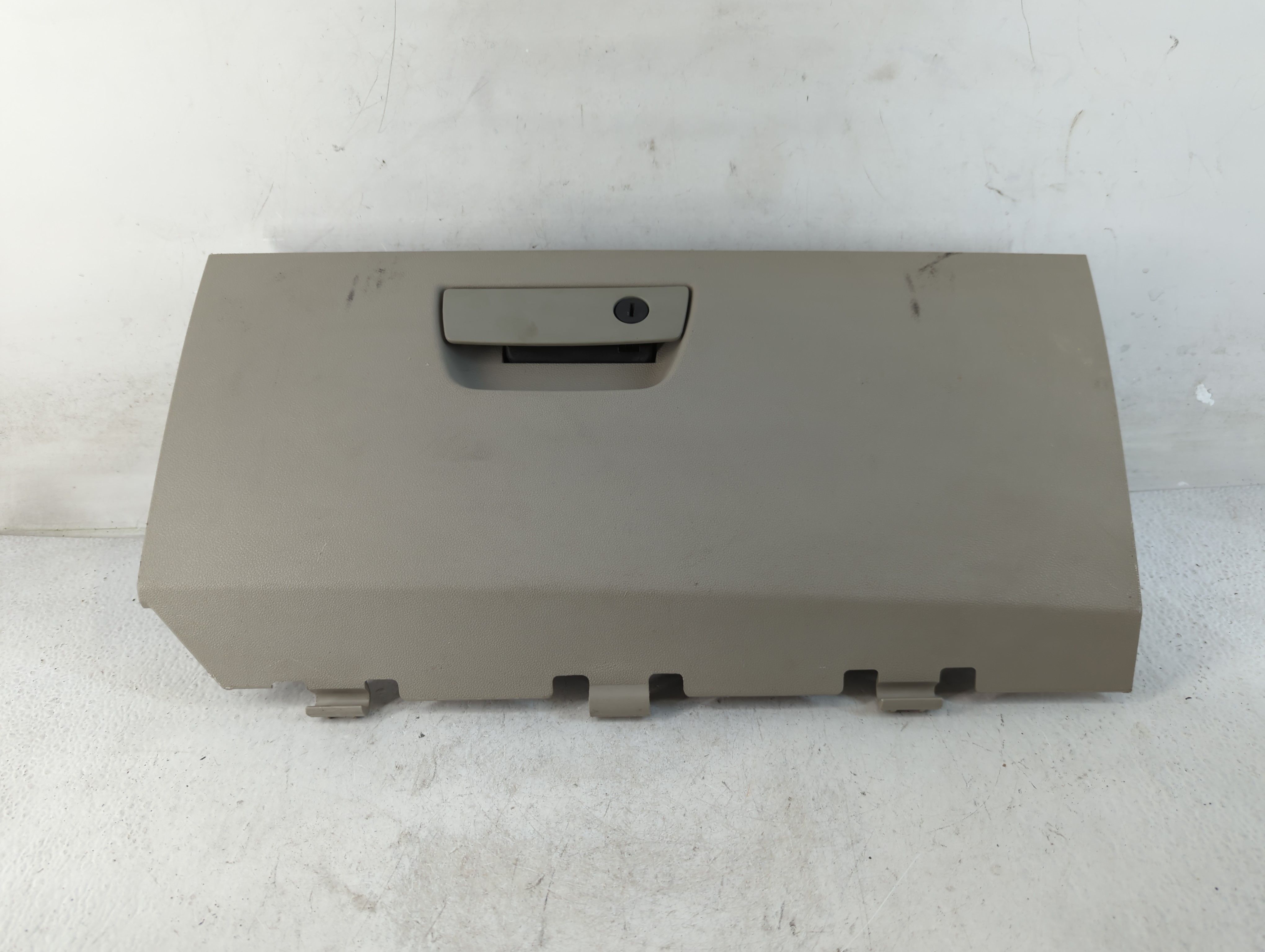 Picture of 2011 Chrysler Town & Country Passenger Glove Box Door Storage Compartment 796236