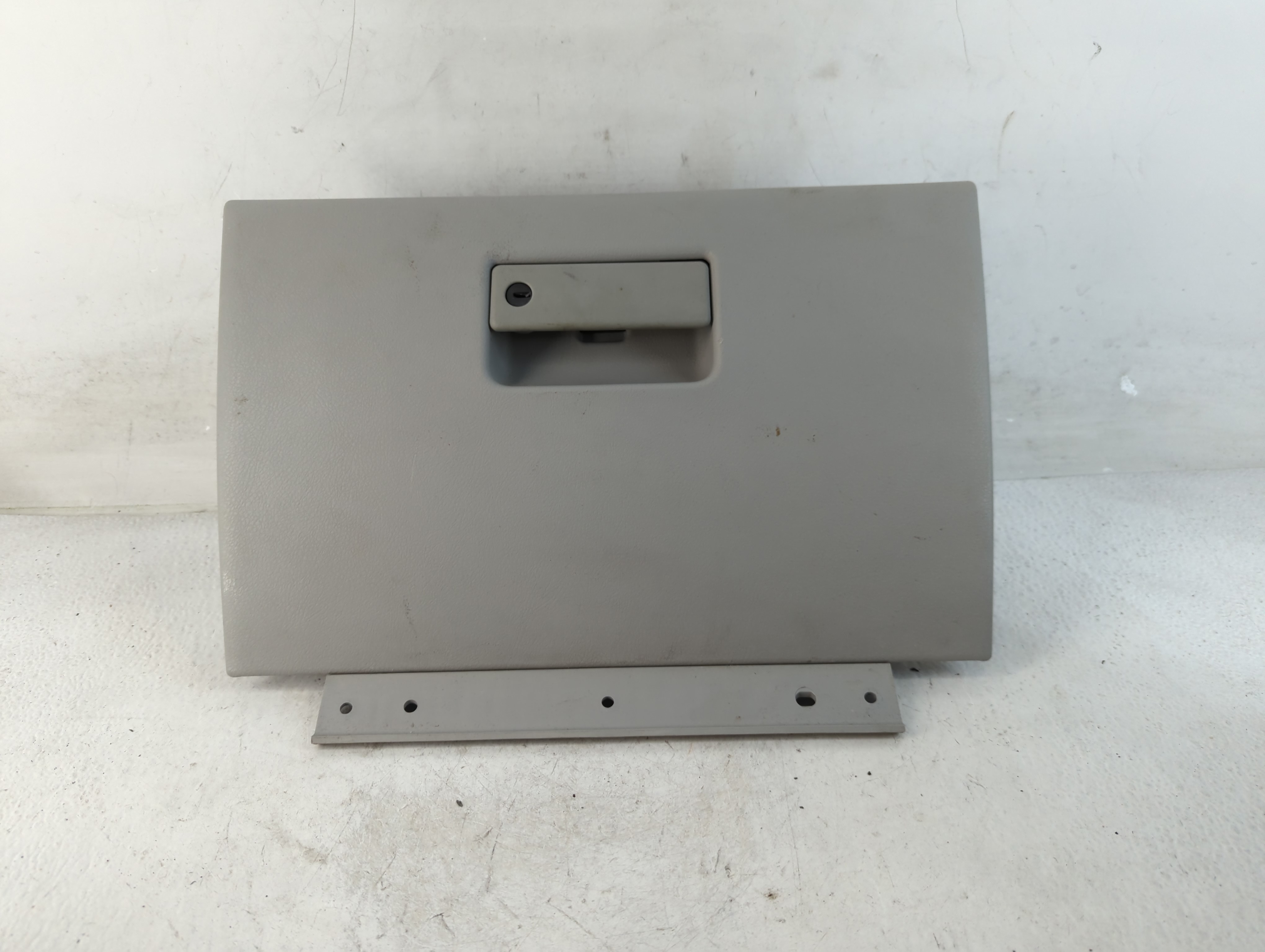 Picture of 2004 Lincoln Aviator Passenger Glove Box Door Storage Compartment 796634