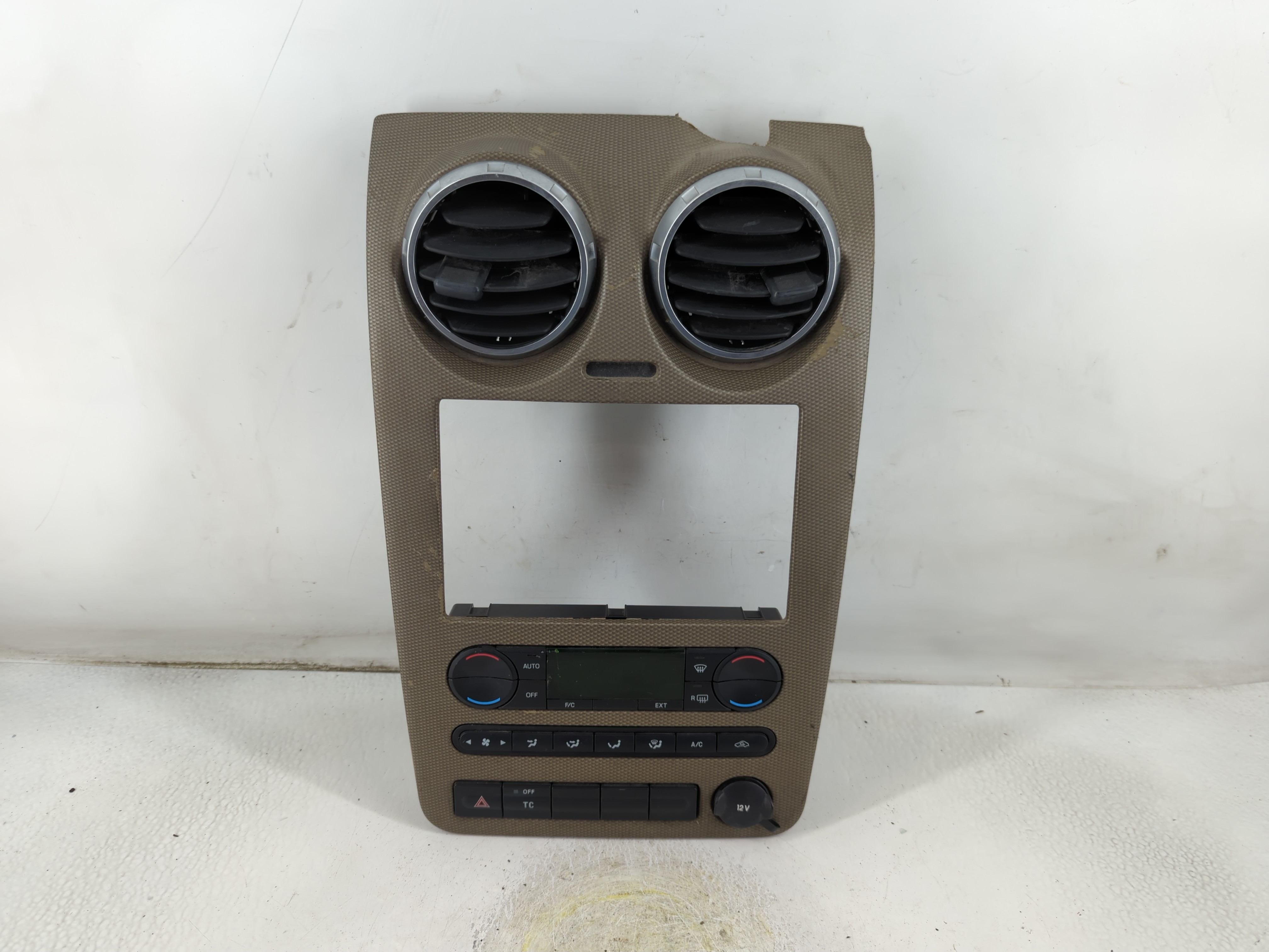 Picture of 2005 Ford Freestyle Ac Heater Climate Control 5f9t 130734 Bew 796885