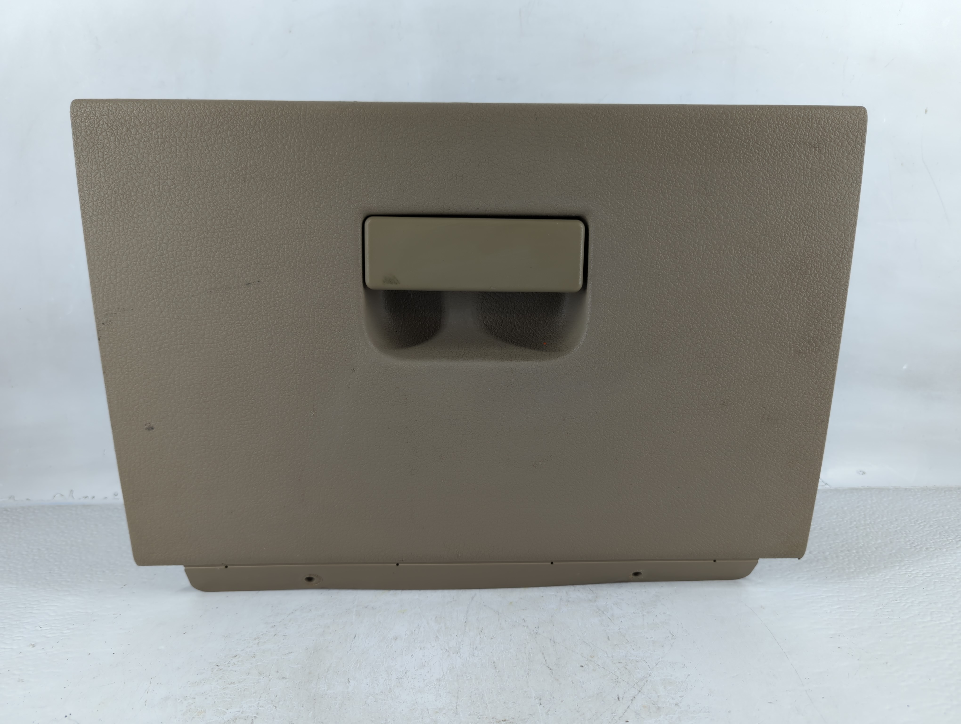 Picture of 2005 Ford F-150 Passenger Glove Box Door Storage Compartment 797105