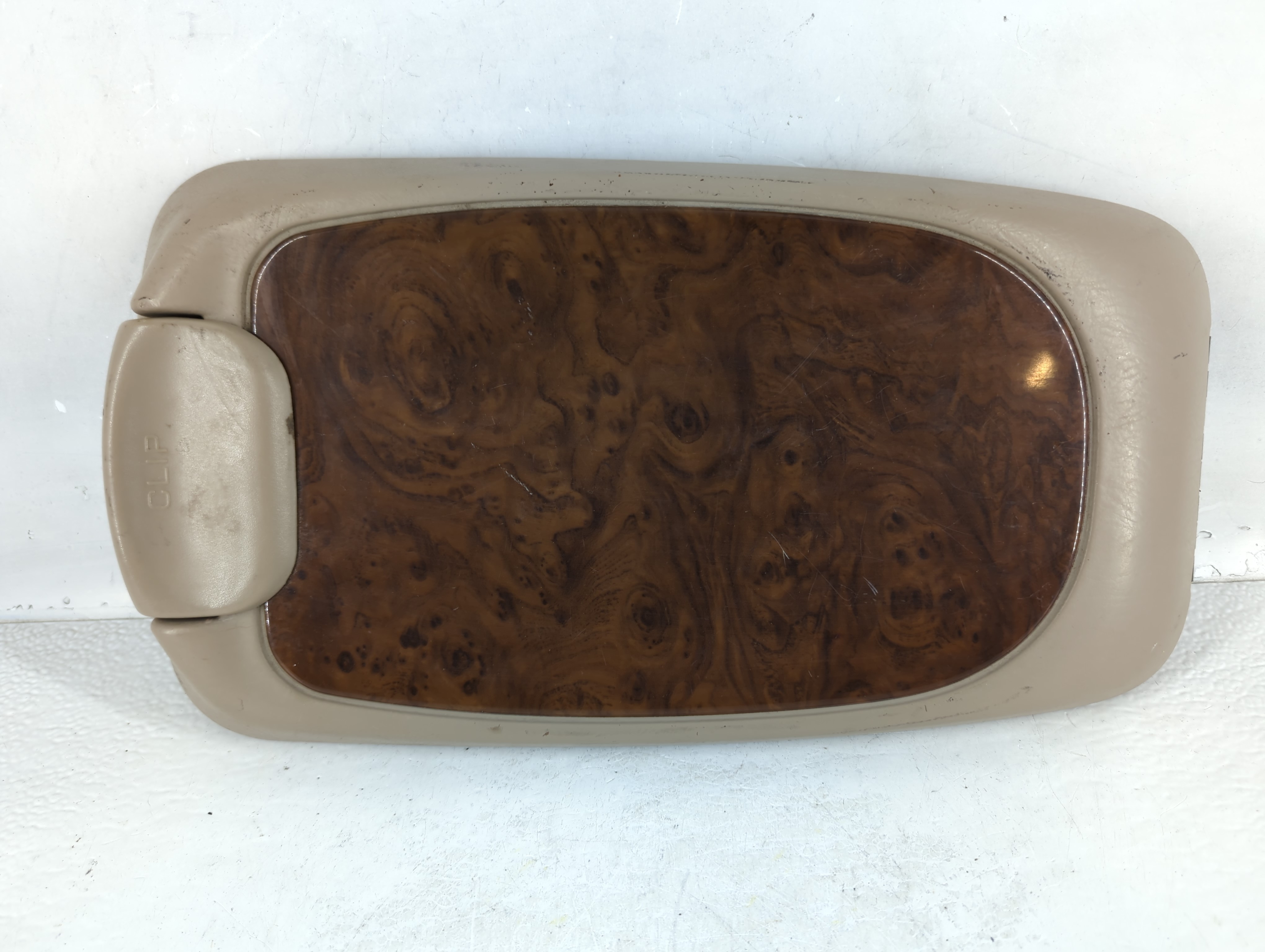 Picture of 2002-2004 Ford Excursion Center Console Armrest Cover Lid Grey 797130
