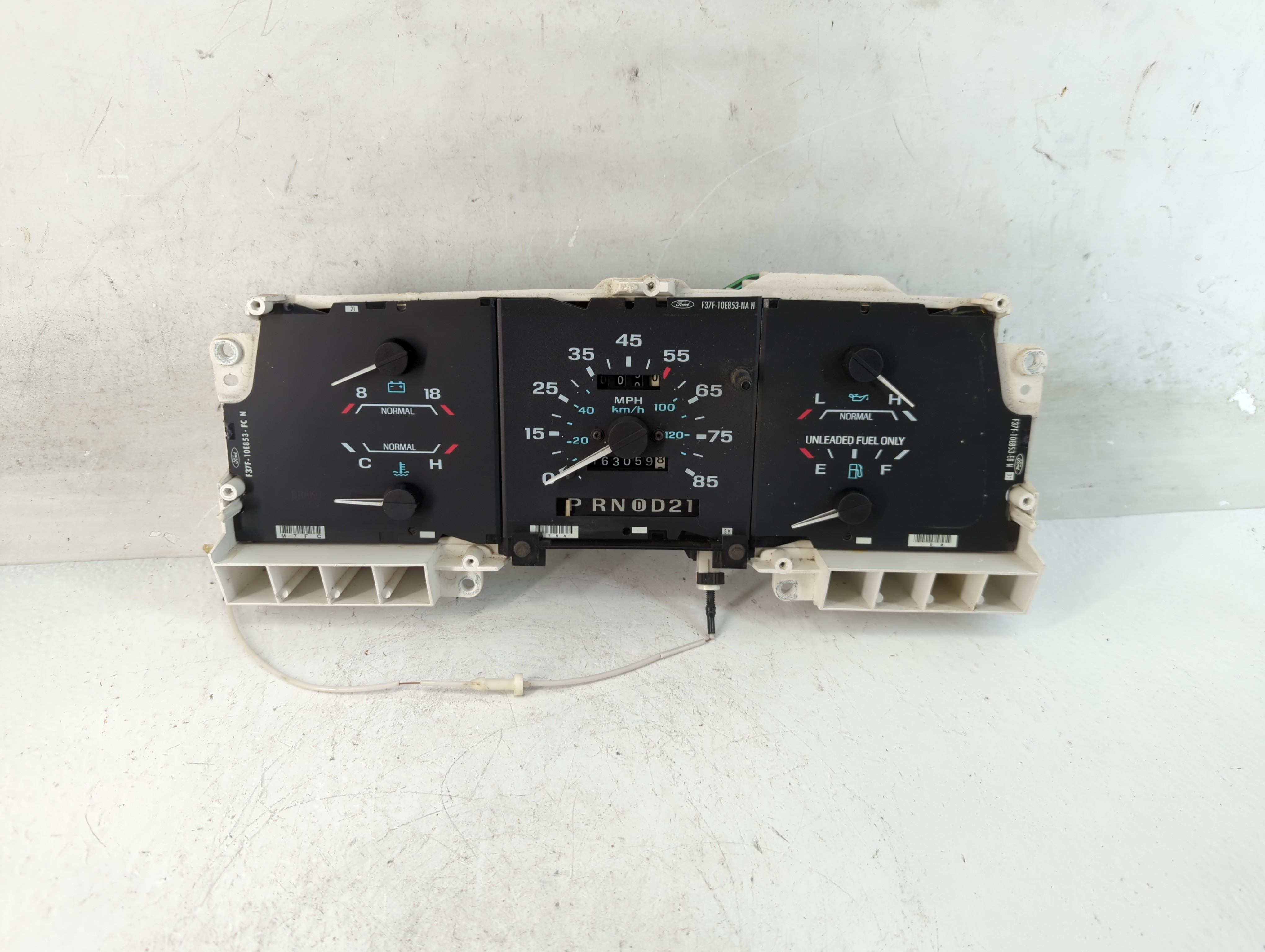 Picture of 1994 Ford Ranger Speedometer Instrument Cluster Gauges F37f-10e853-fc 797255