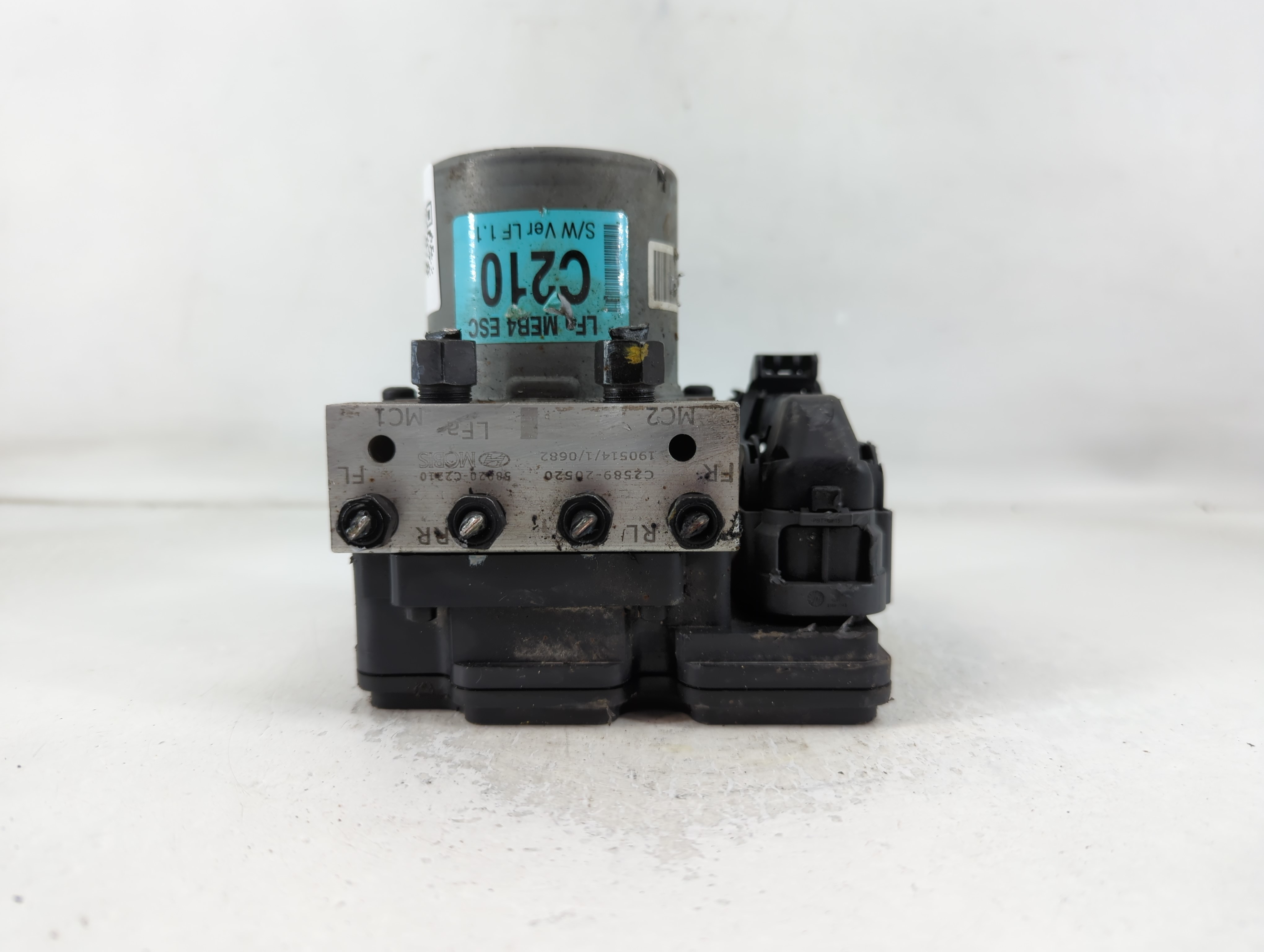 2018-2019 Hyundai Sonata Abs Pump Control Module 797396 - Oemusedautoparts1.com