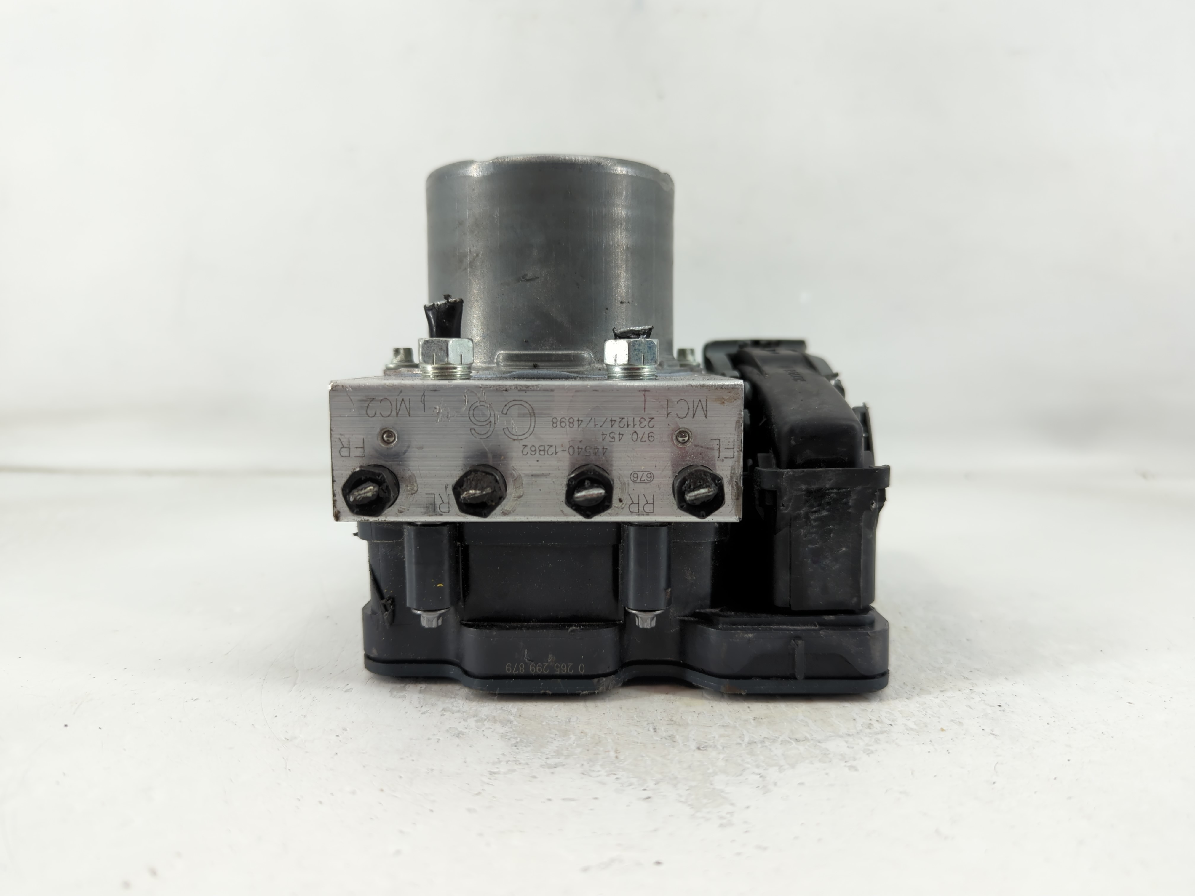 2024 Toyota Corolla Abs Pump Control Module 797400 - Oemusedautoparts1.com
