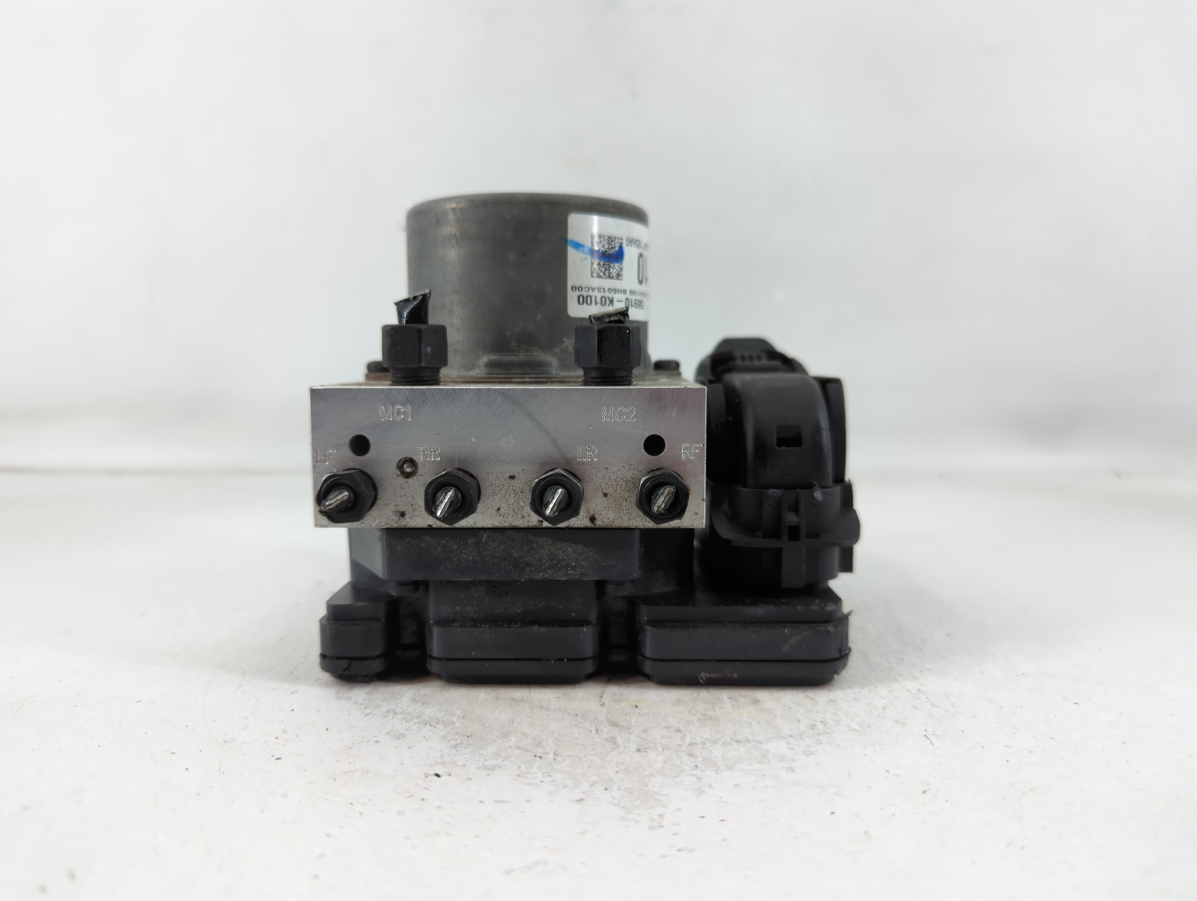 2020-2021 Kia Soul Abs Pump Control Module 797425 - Oemusedautoparts1.com