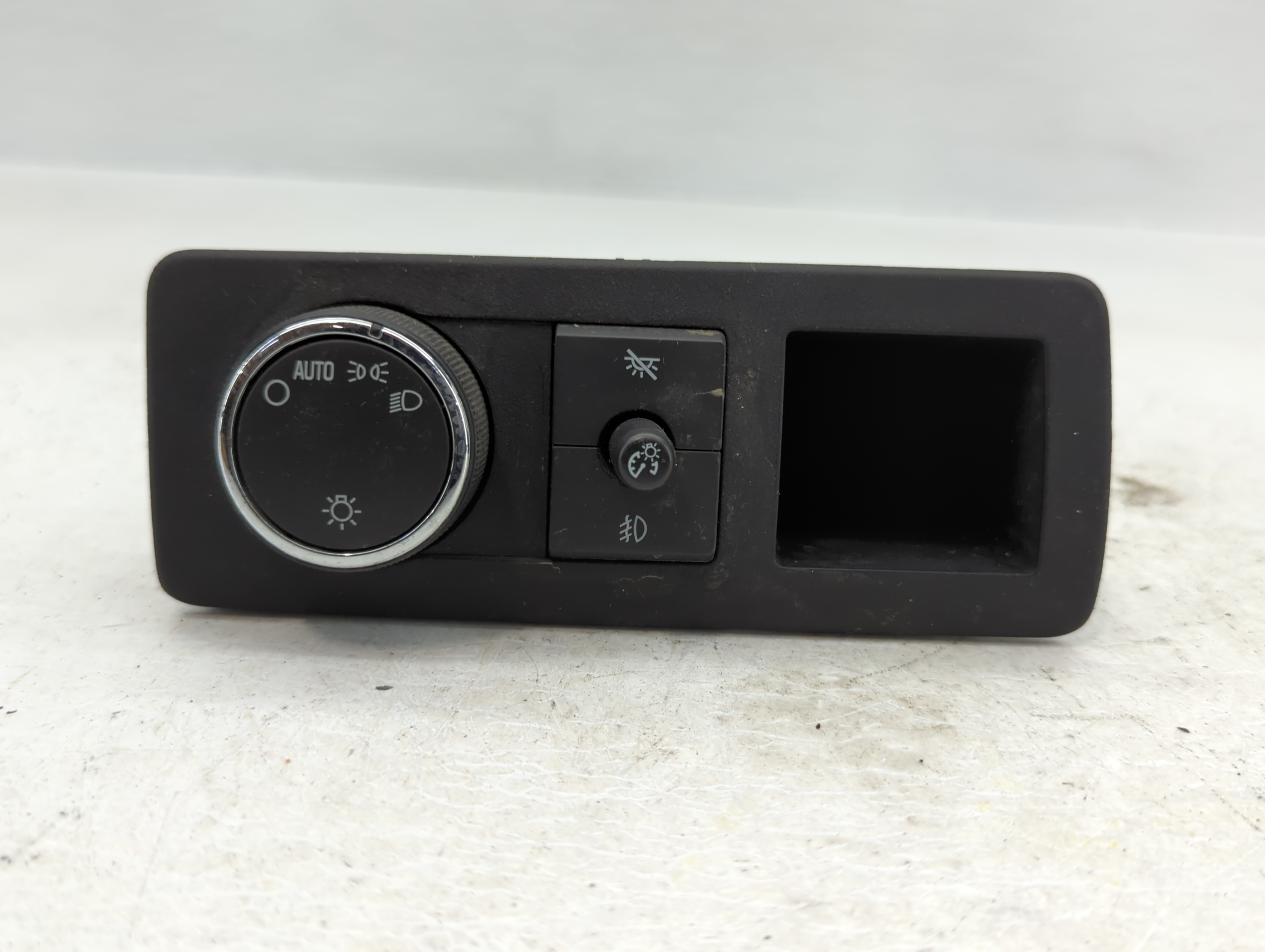Picture of 2007 Gmc Yukon Headlight Lamp Control Switch 797501