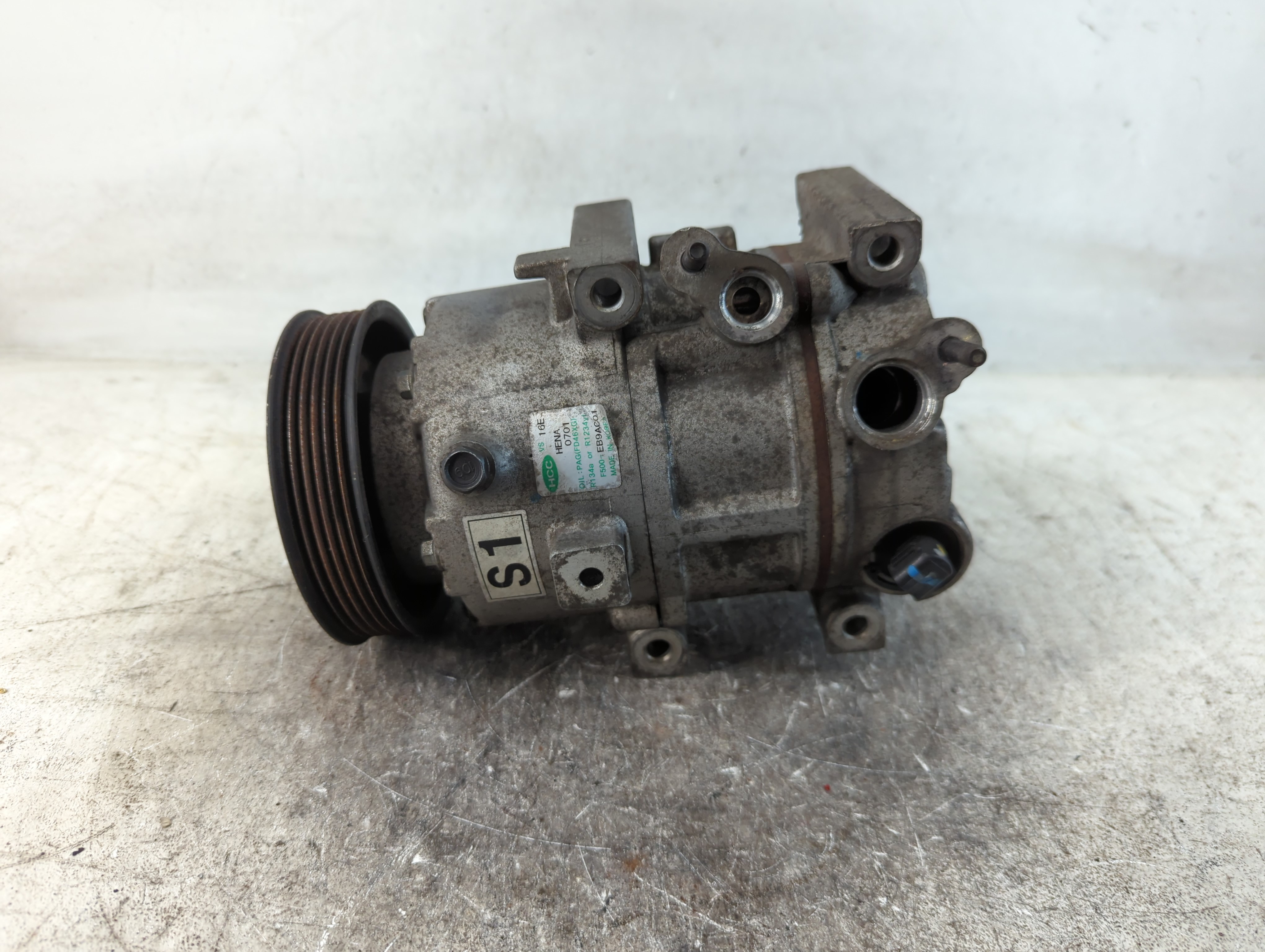 2013-2018 Hyundai Santa Fe Air Conditioning A/c Ac Compressor Oem 797507 - Oemusedautoparts1.com