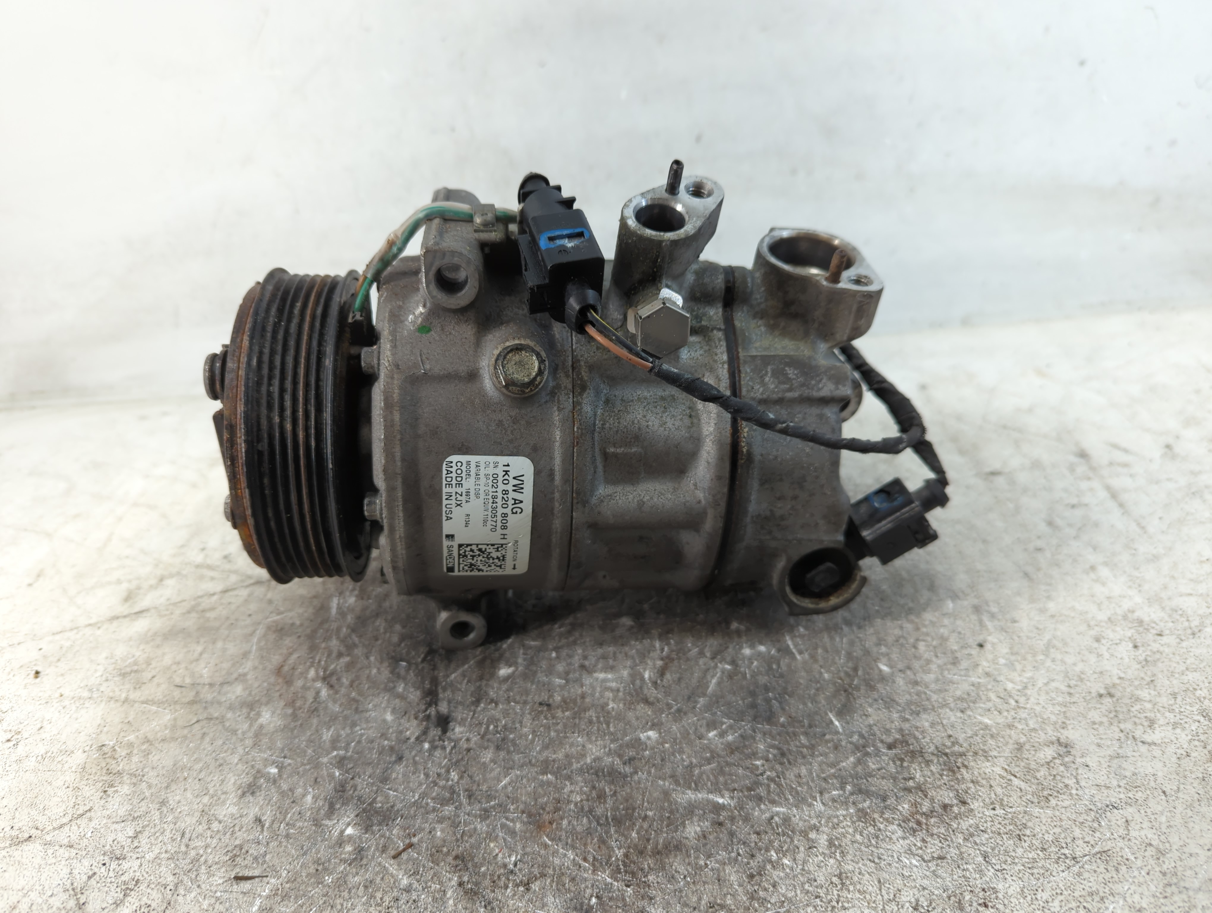 Picture of 2016-2017 Volkswagen Beetle Air Conditioning A/c Ac Compressor Oem 797514