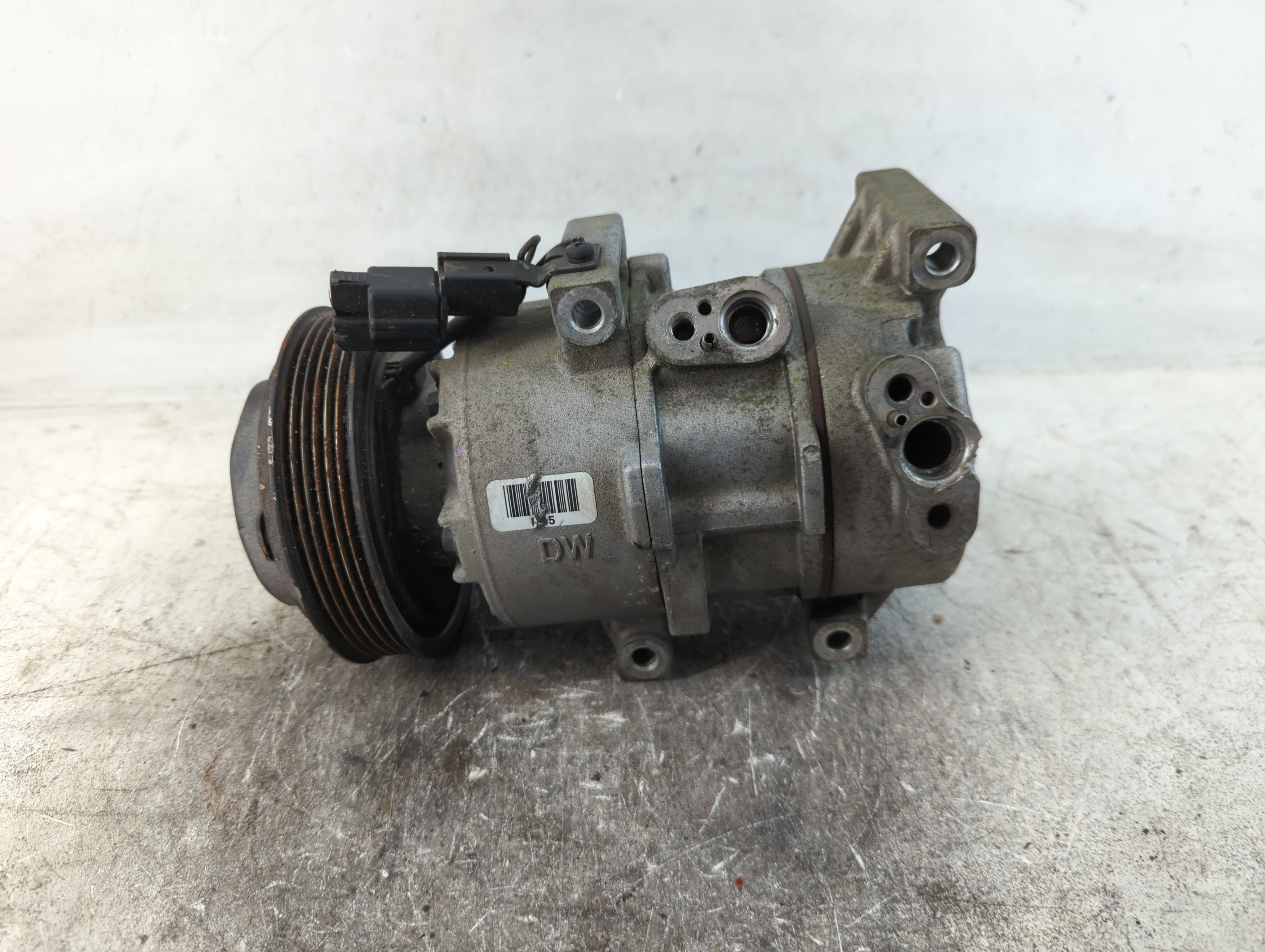 2015-2017 Hyundai Veloster Air Conditioning A/c Ac Compressor Oem 797702 - Oemusedautoparts1.com