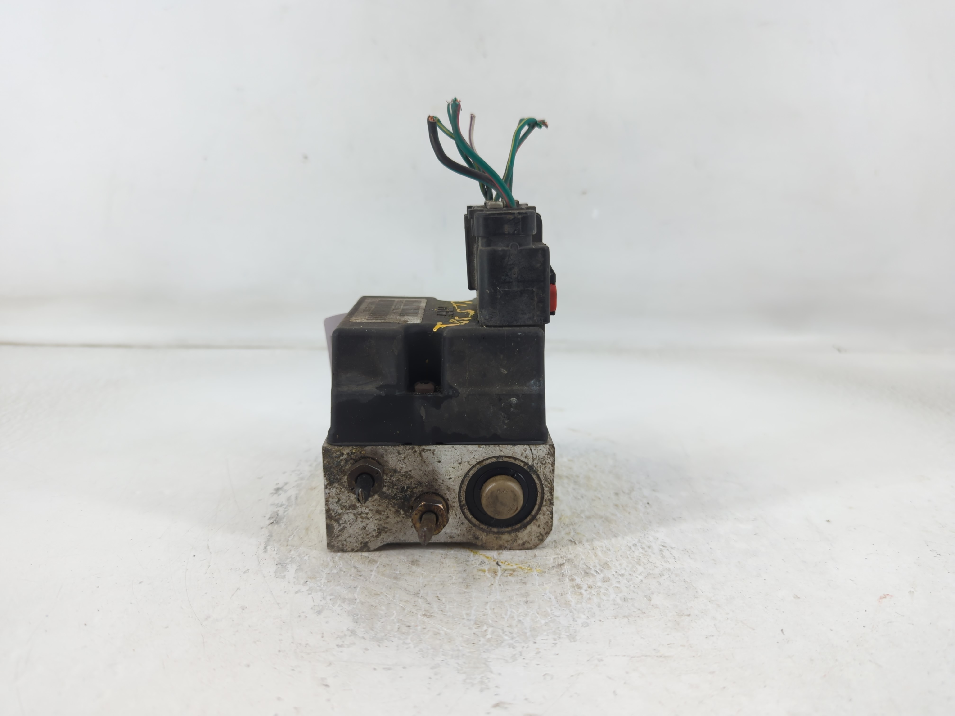 2004-2004 Dodge Ram 1500 Abs Pump Control Module 797743 - Oemusedautoparts1.com