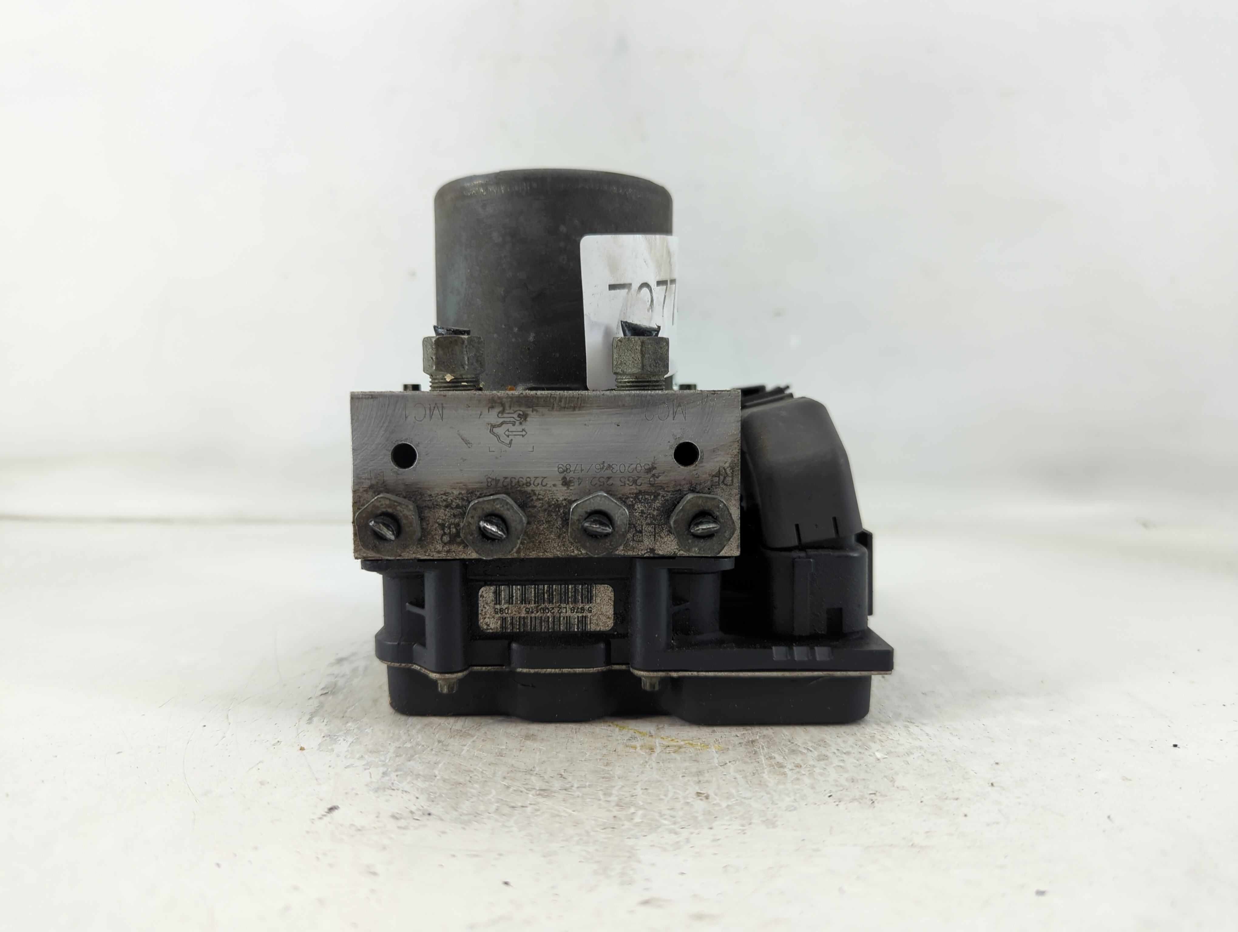2017-2017 Chevrolet Traverse Abs Pump Control Module 797746 - Oemusedautoparts1.com