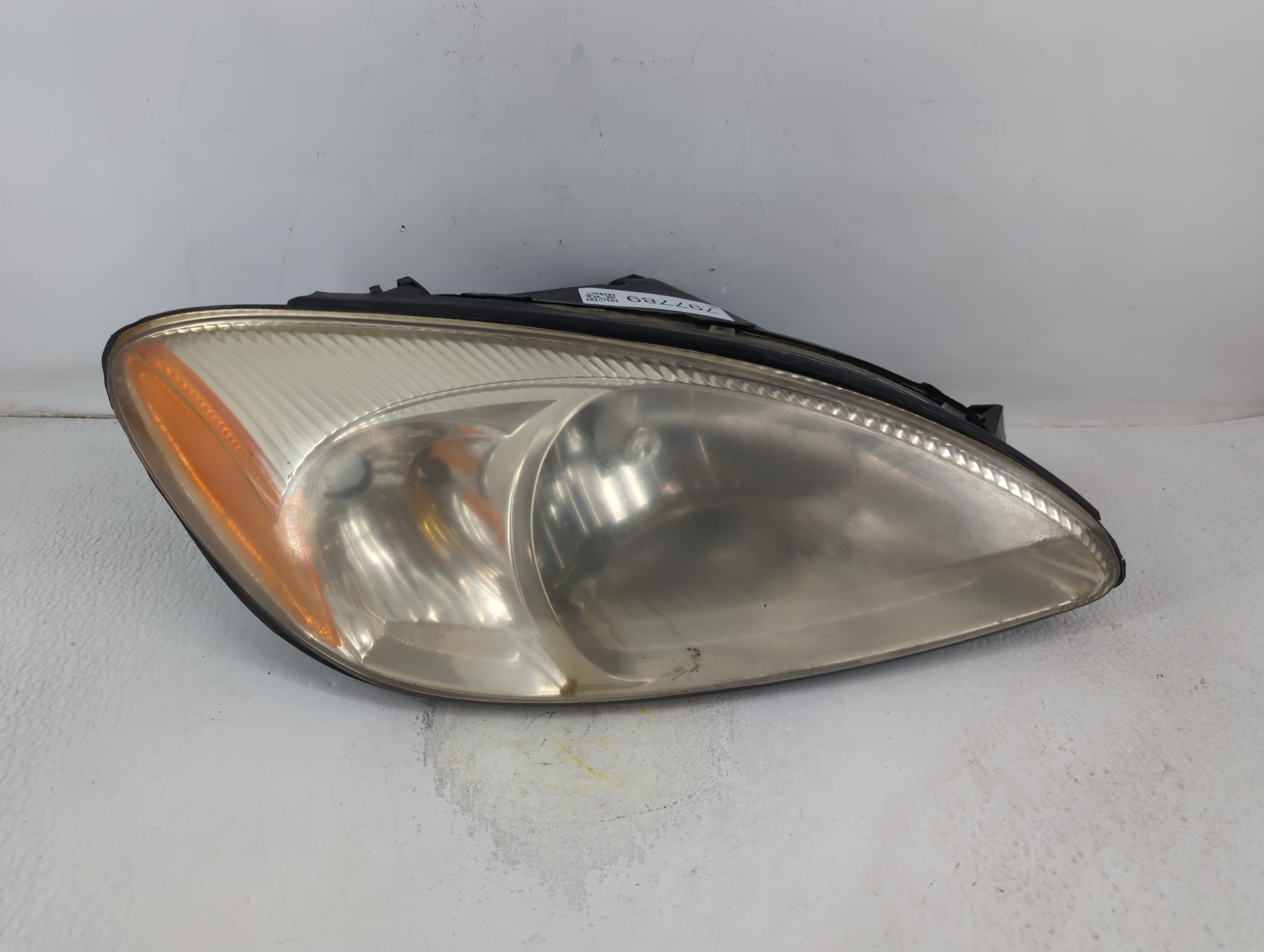 2000-2007 Ford Taurus Passenger Right Oem Head Light Headlight Lamp 797789 - Oemusedautoparts1.com