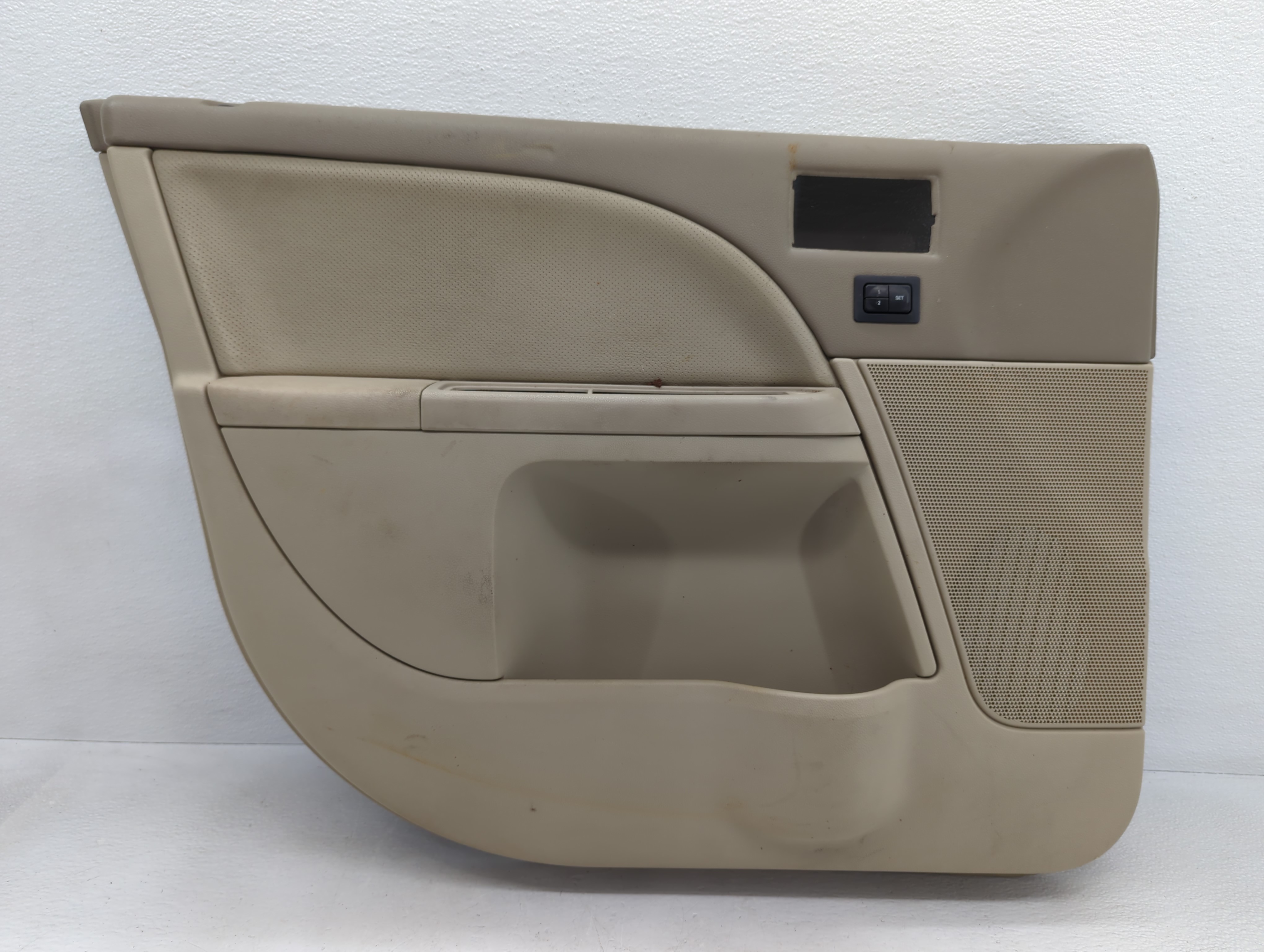 Picture of 2006 Mercury Montego Rear Left Driver Interior Door Panel Trim Beige 797849