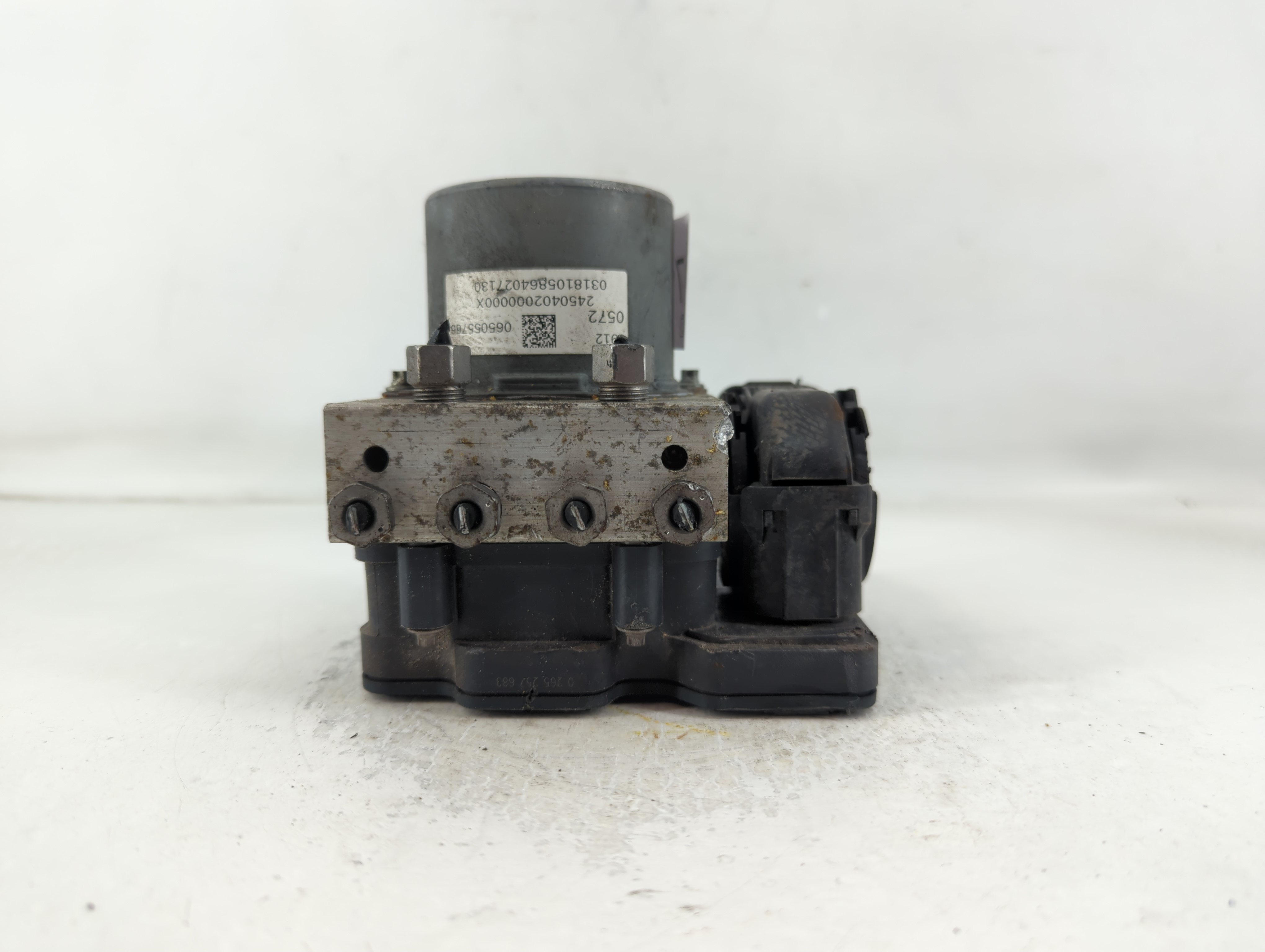 2018-2018 Chevrolet Cruze Abs Pump Control Module 797850 - Oemusedautoparts1.com
