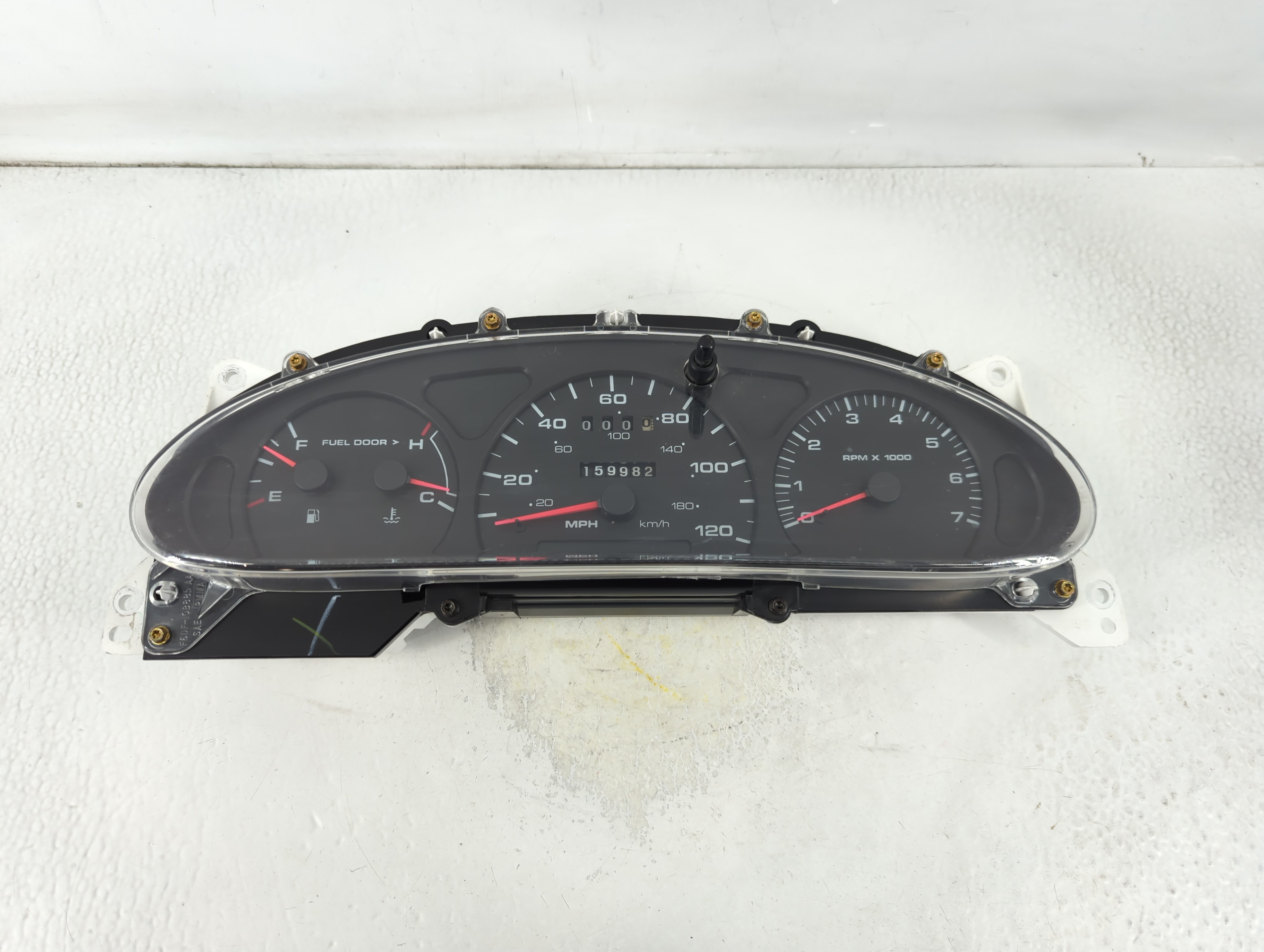 2001-2002 Ford Taurus Speedometer Instrument Cluster Gauges 43-1666-a 797860 - Oemusedautoparts1.com